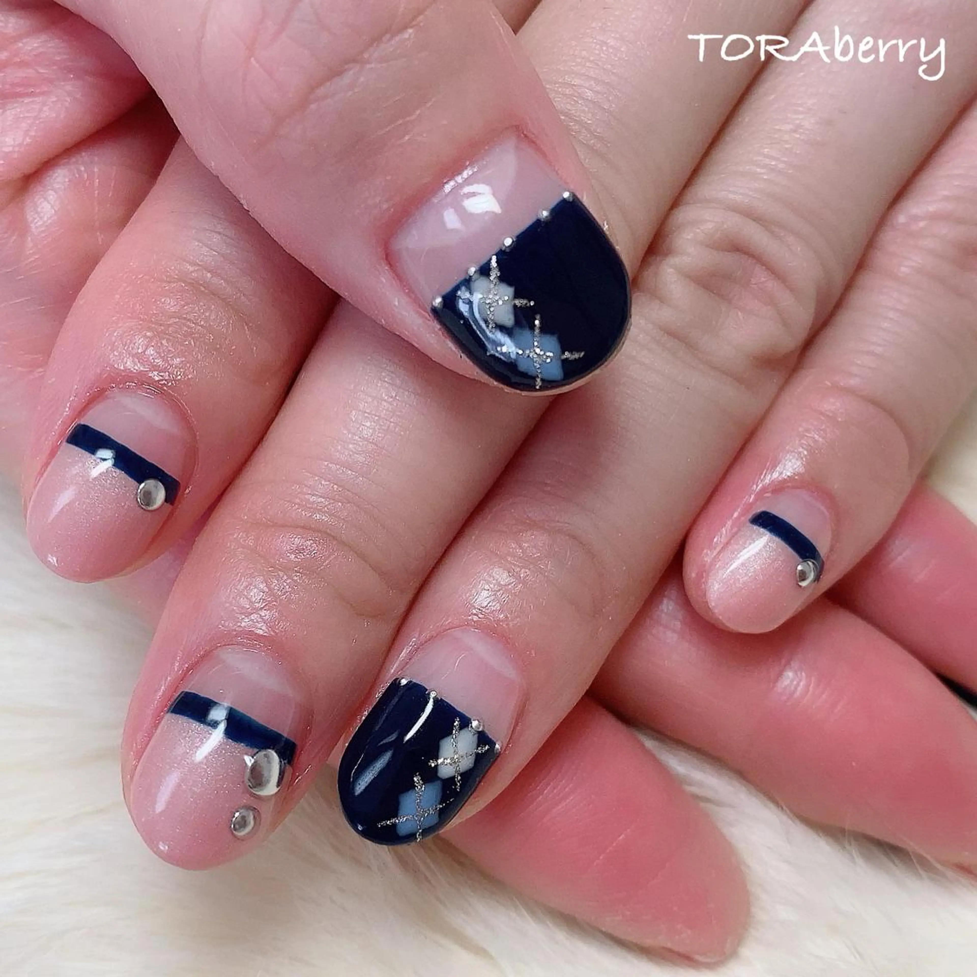 ネイル ネイリスト なつみのネイルデザイン