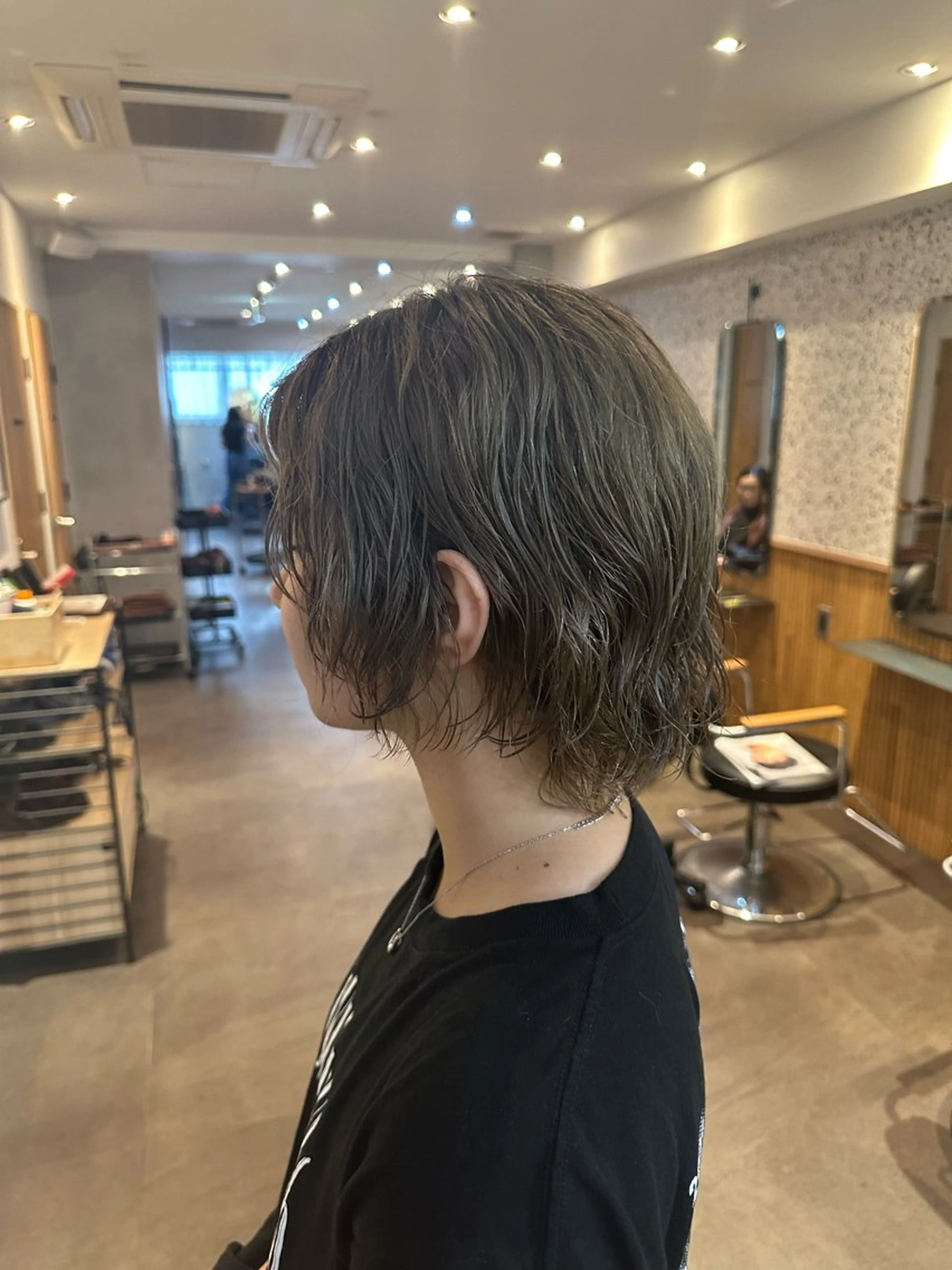 ショート カット パーマ ブリーチ・レイヤ ー特化🔥 ちかまるのヘアスタイル