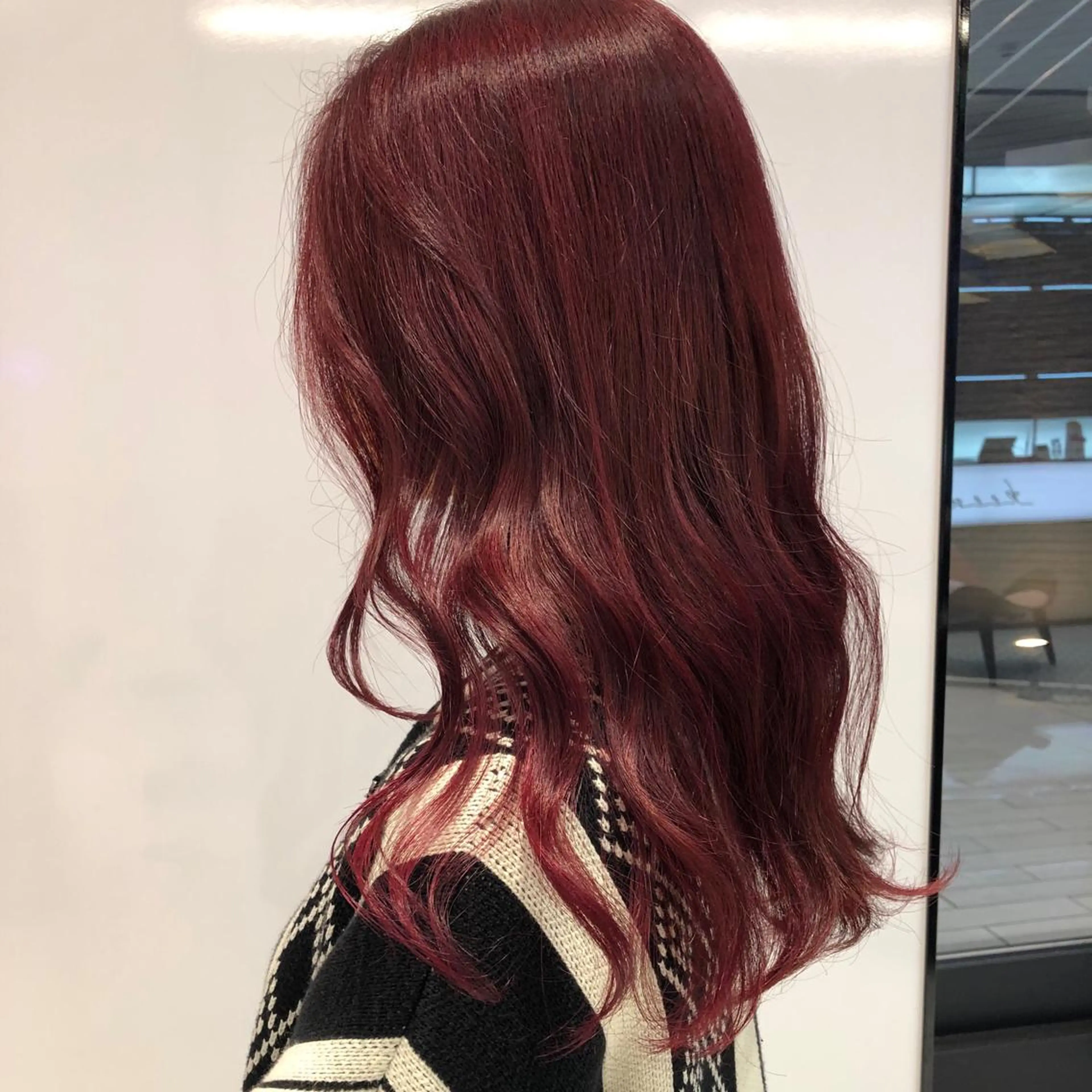 ロング トリートメント カット ヘアカラー 相川 愛実のヘアスタイル