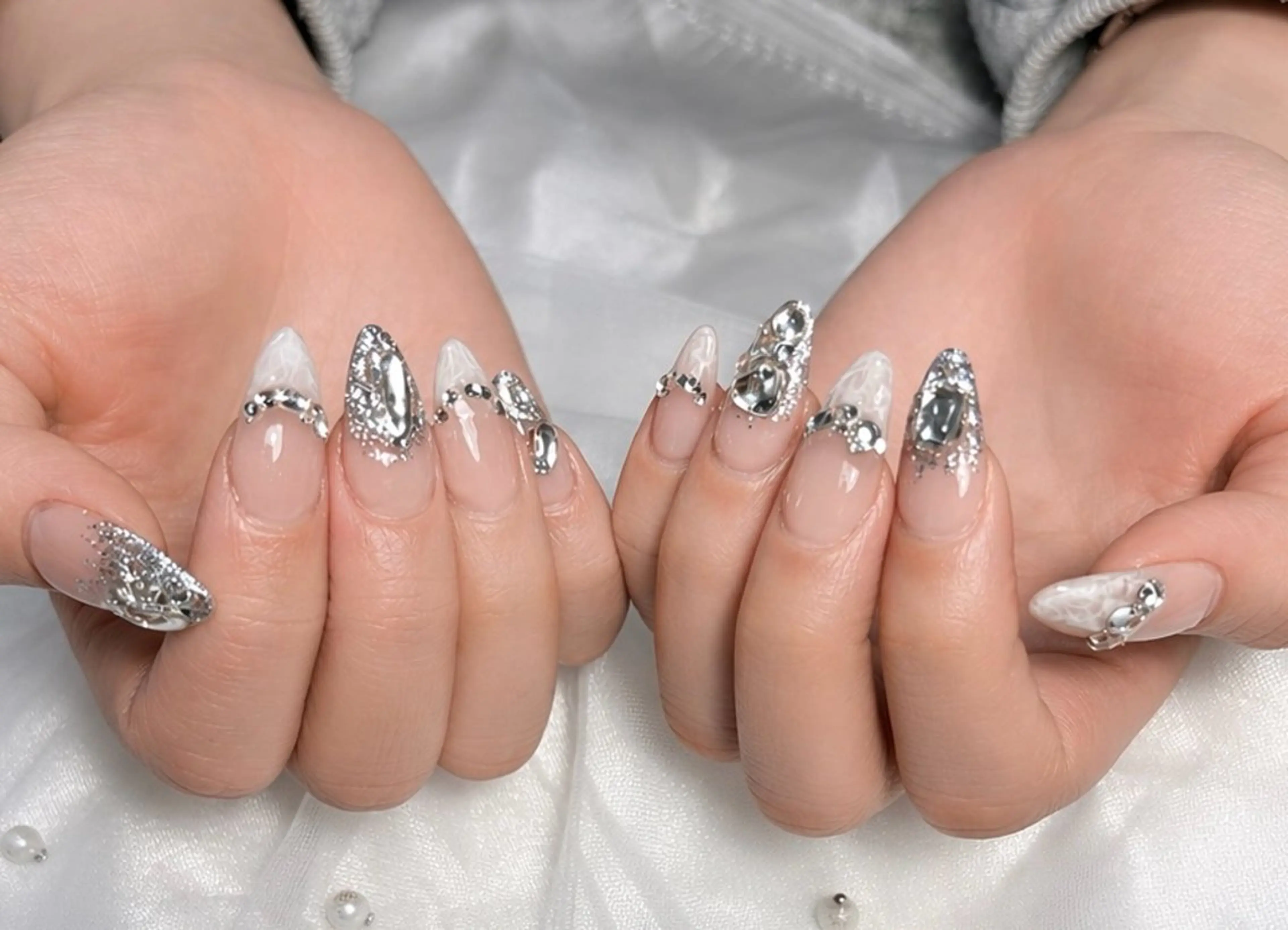 ネイル ハンドネイル ネイルサロン Roiのネイルデザイン