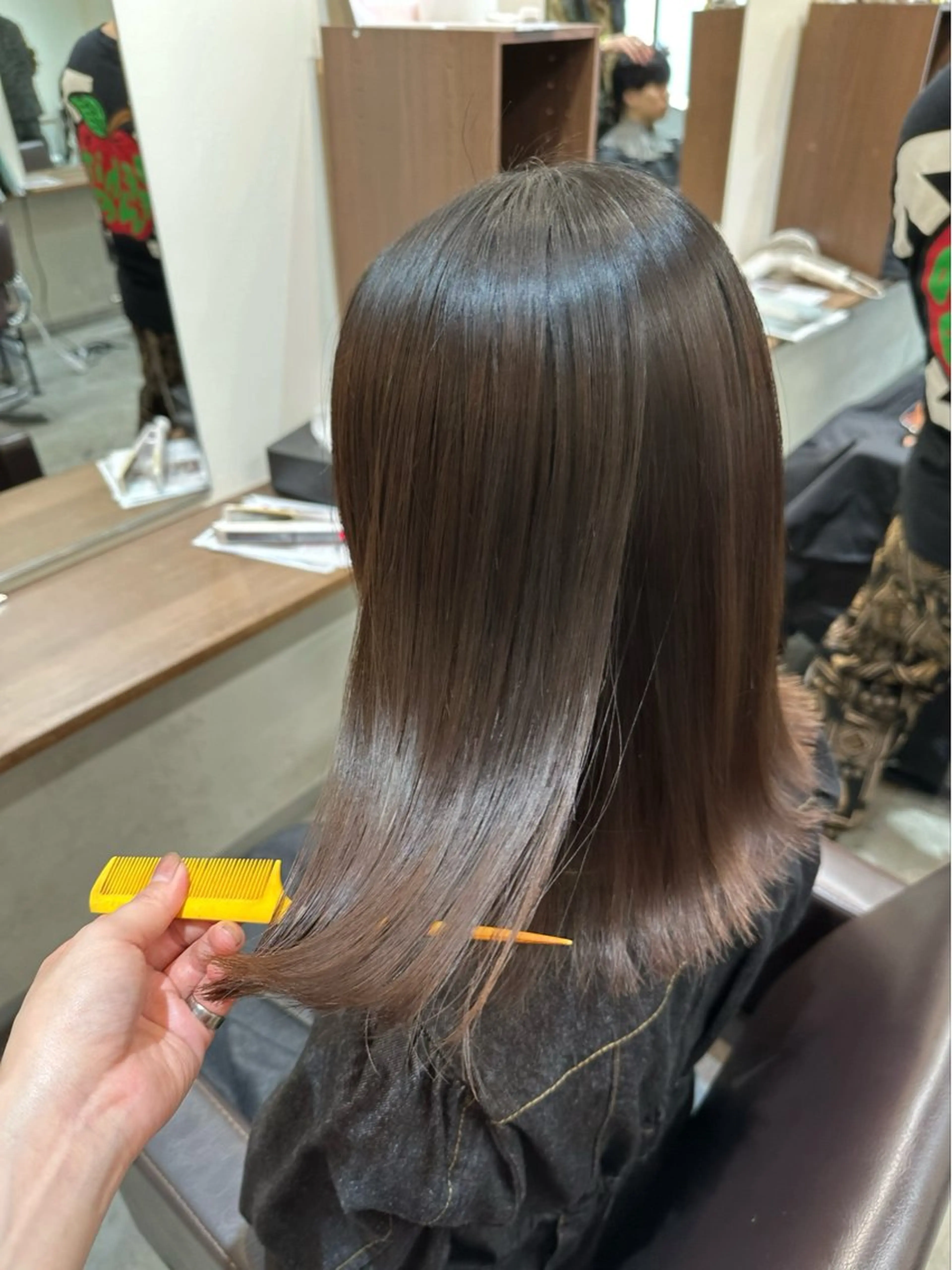 ミディアム 縮毛矯正 トリートメント 縮毛矯正+モテカラー 🎀✨MIHOのヘアスタイル