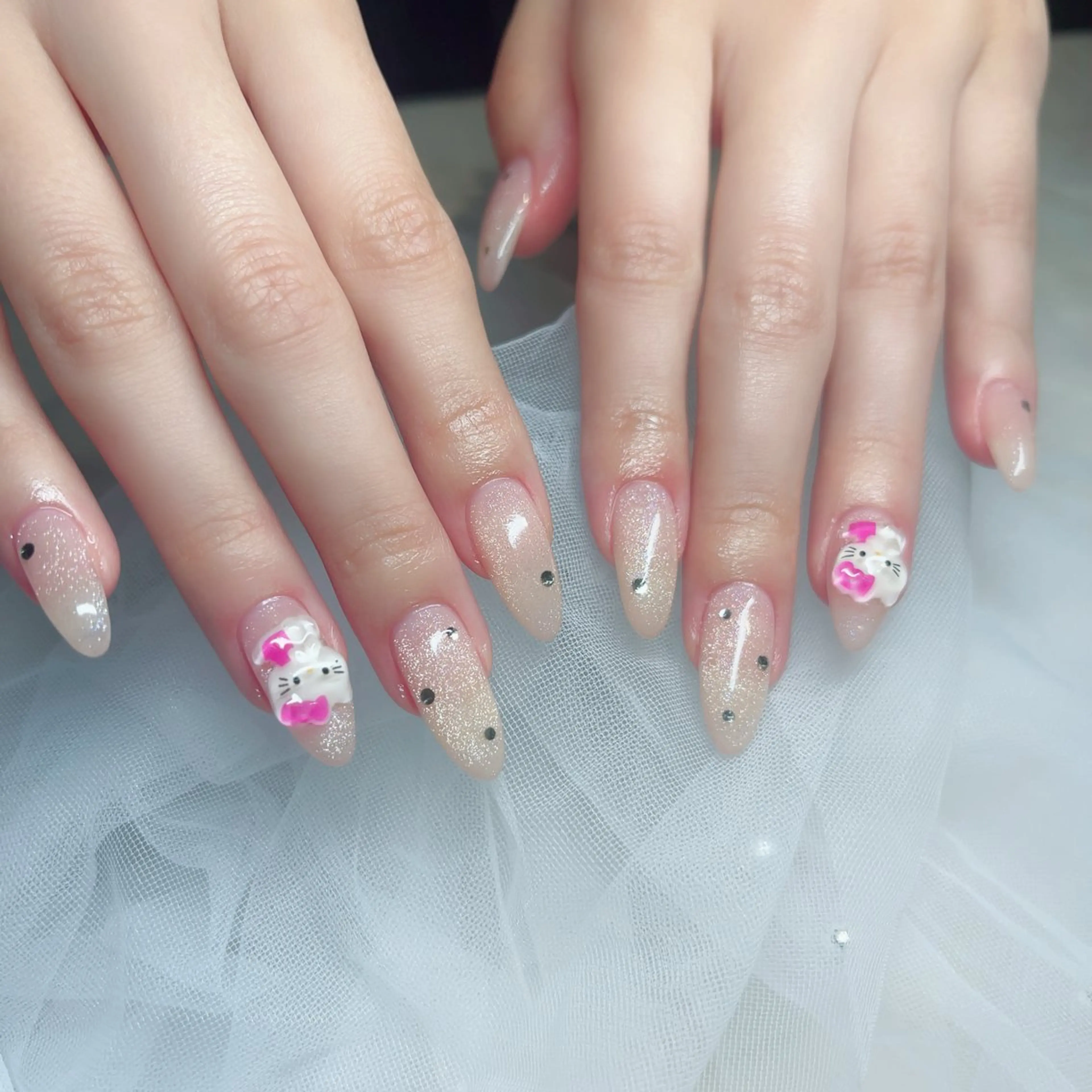 ネイル ハンドネイル Miki 本町駅｜💅‎🤍のネイルデザイン