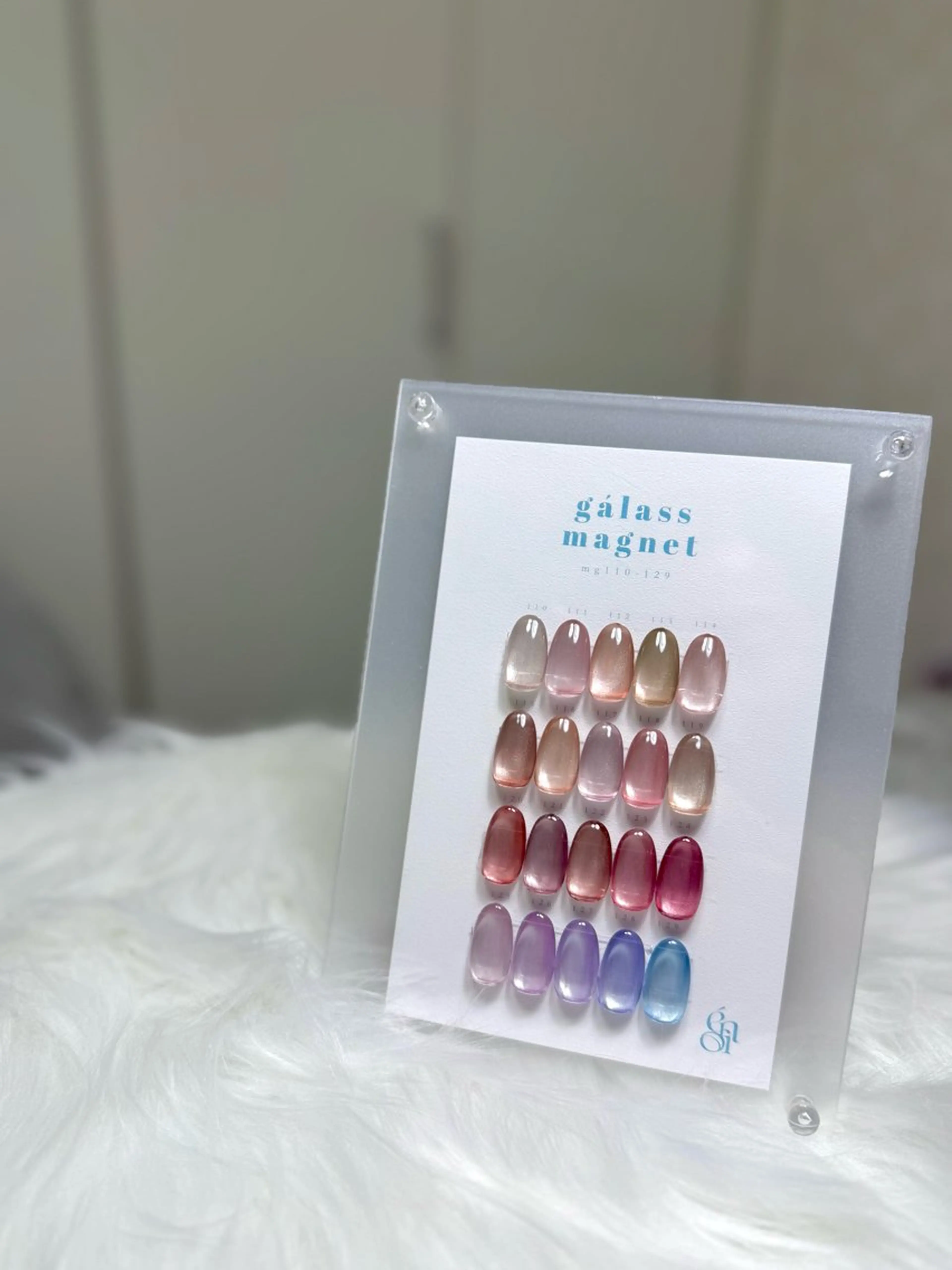 ネイル マグネットネイル ハンドネイル プライベートサロン nailcoconaのネイルデザイン