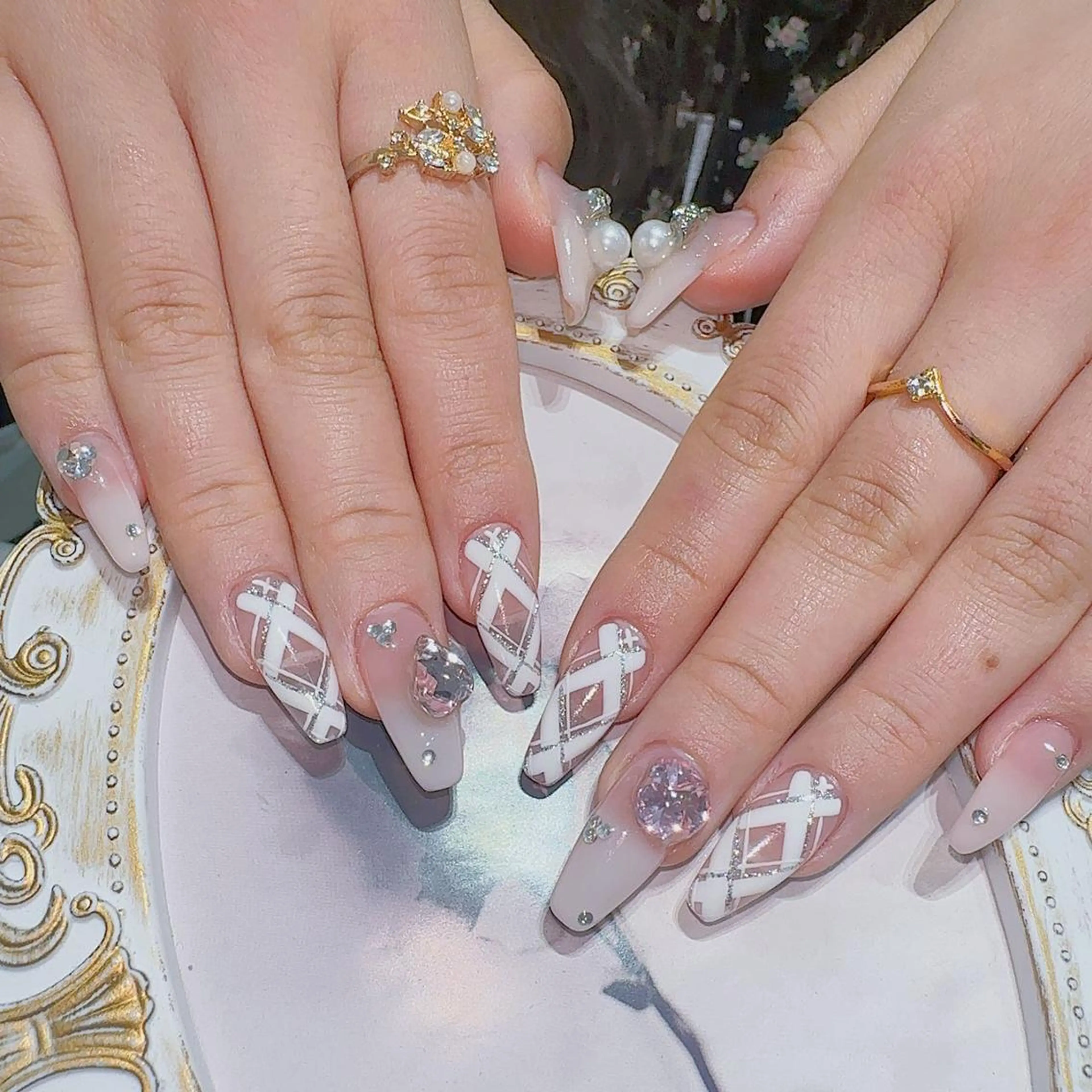 ネイル Queens ciciのネイルデザイン