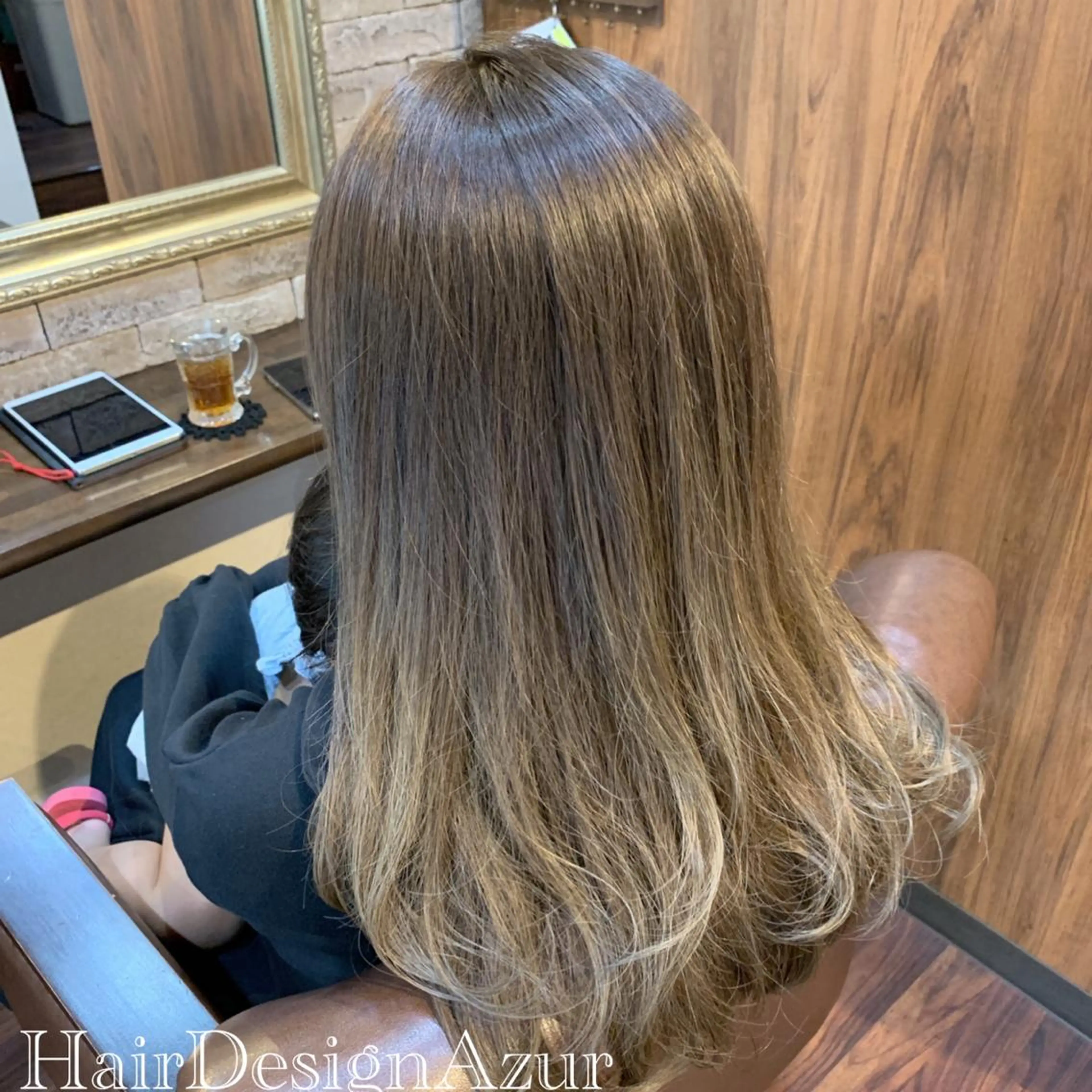 ロング カラー HairDesign Azurのヘアスタイル