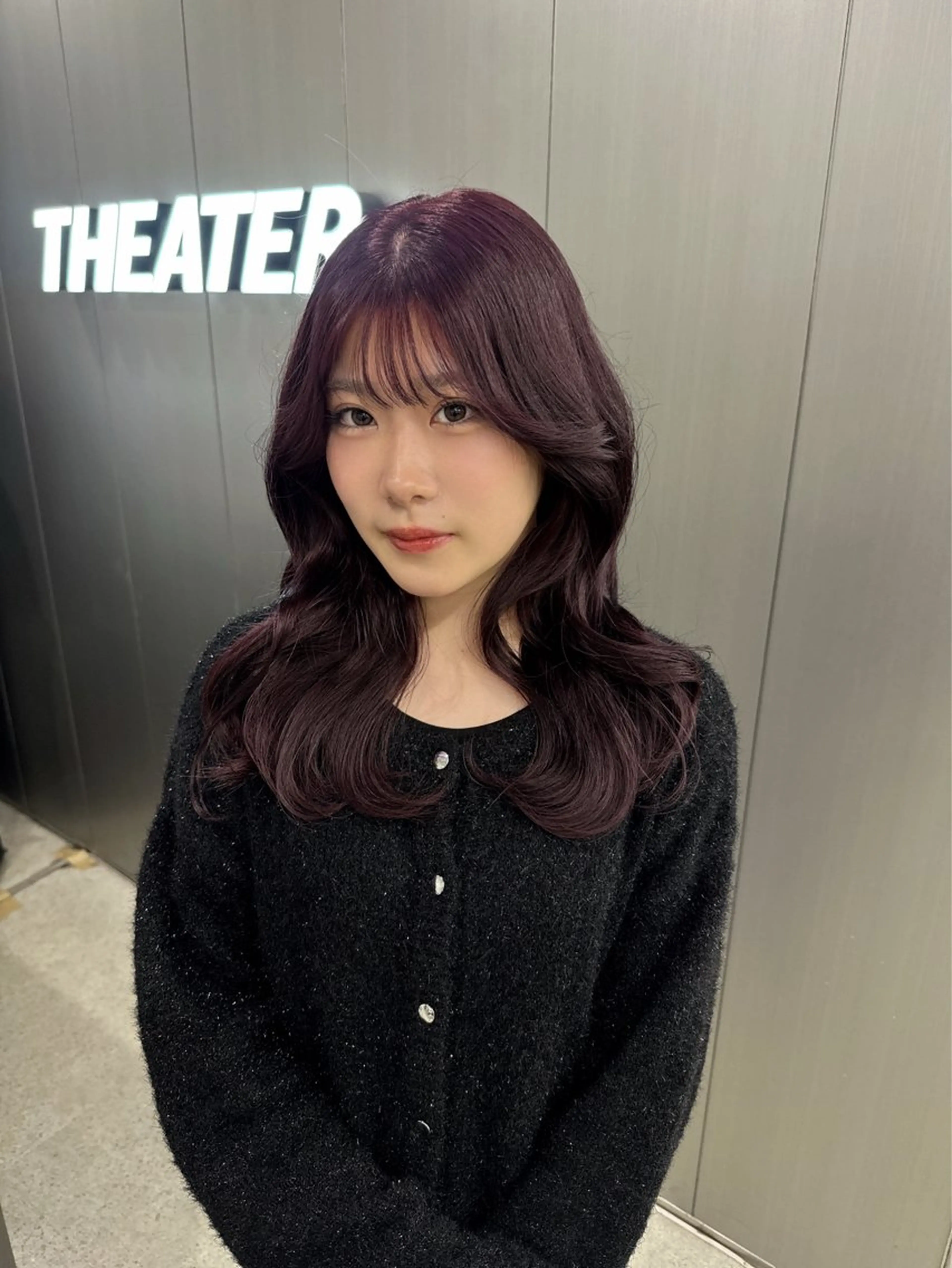 ロング カラー 暗髪🩶ラベンダー/ ブルー/ユウナ🤍のヘアスタイル