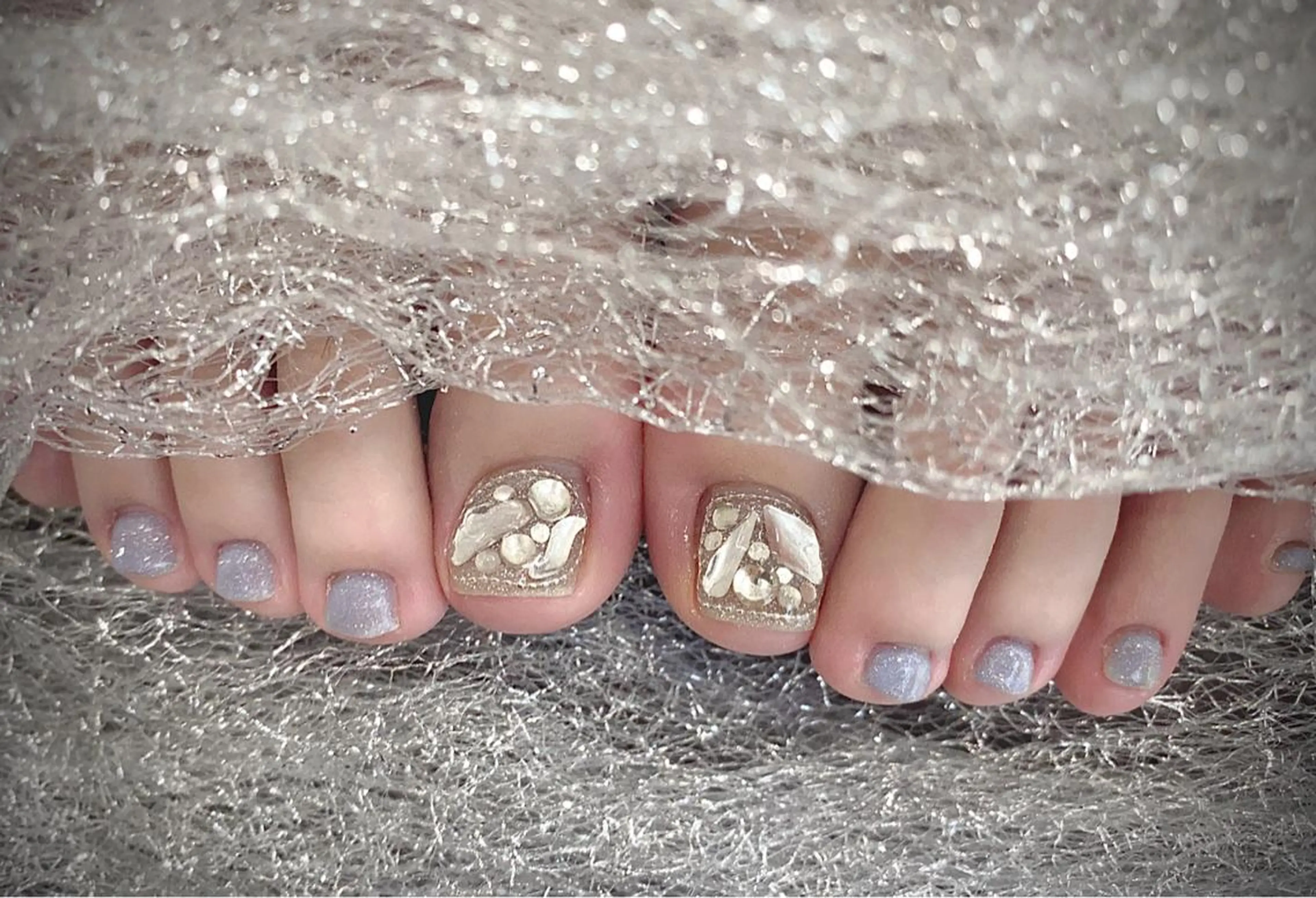 ネイル I-nailロング /ワンホン/キラキラのネイルデザイン