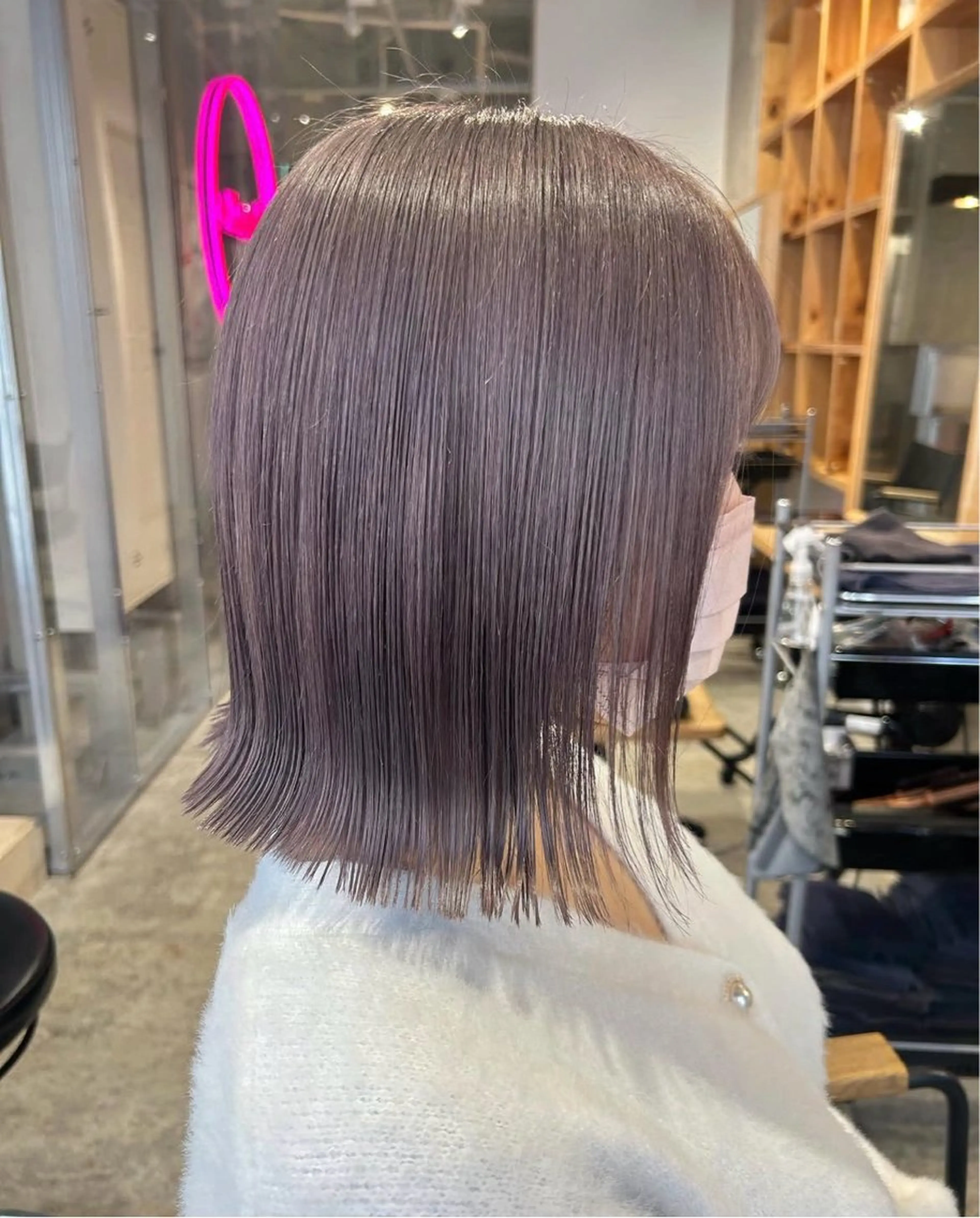 ミディアム トミオカ ノアのヘアスタイル