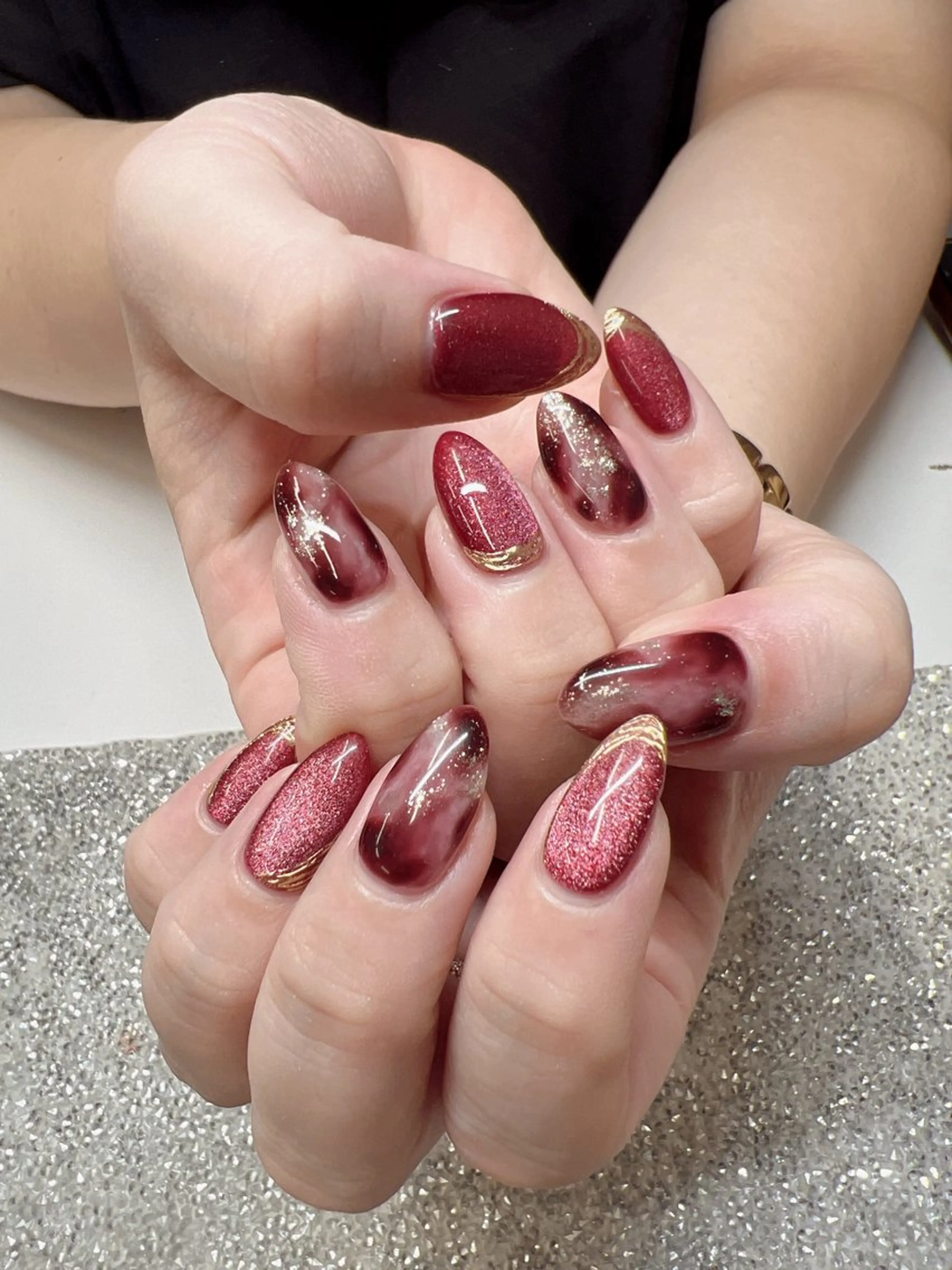 ネイル ガレンドウ 白澤 愛子のネイルデザイン