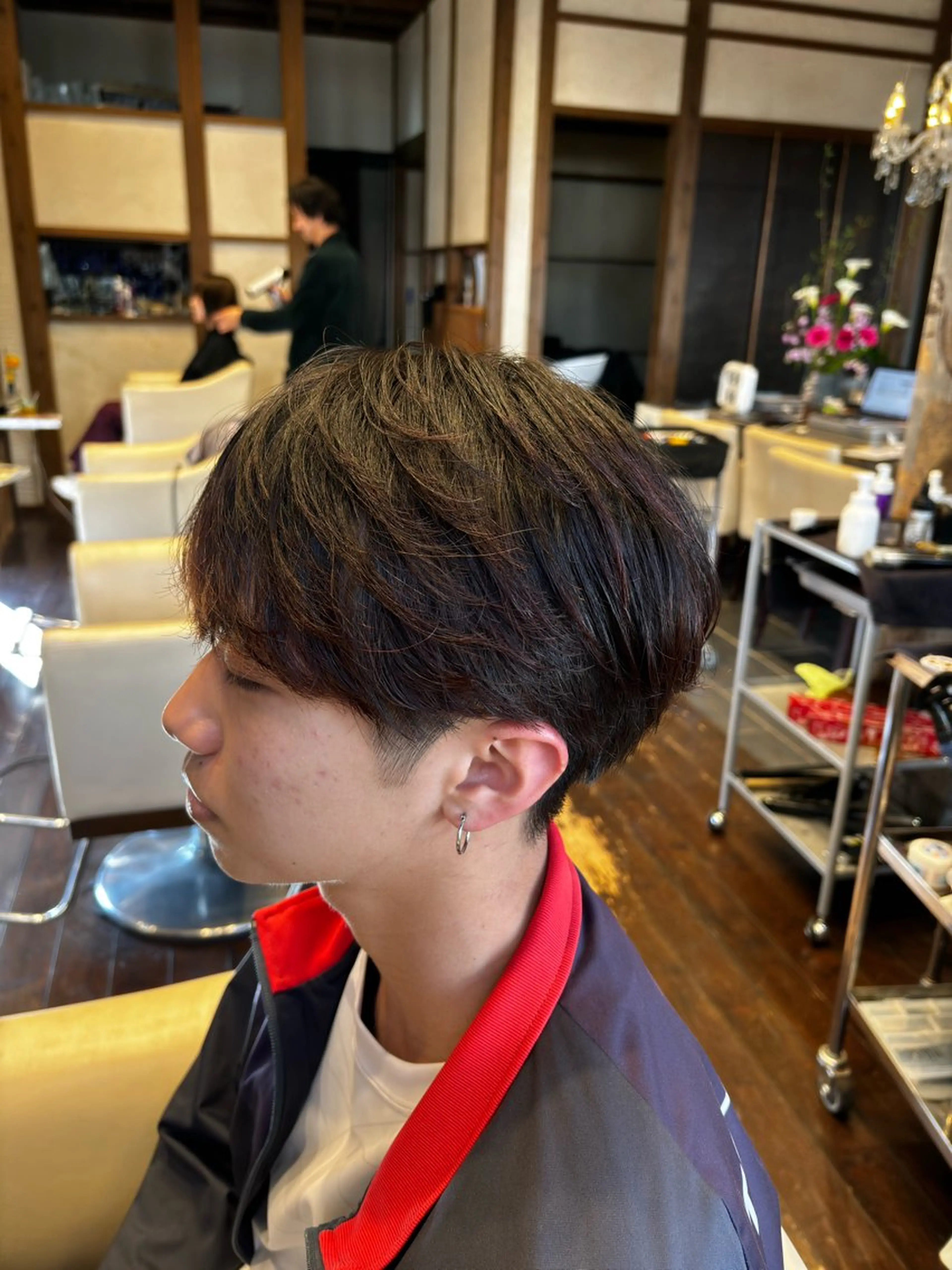 パーマ メンズ メンズパーマ ニュアンスパーマ りずむヘアデザイン所属・Rhythm / RYOMAの眉毛・アイブロウイメージ