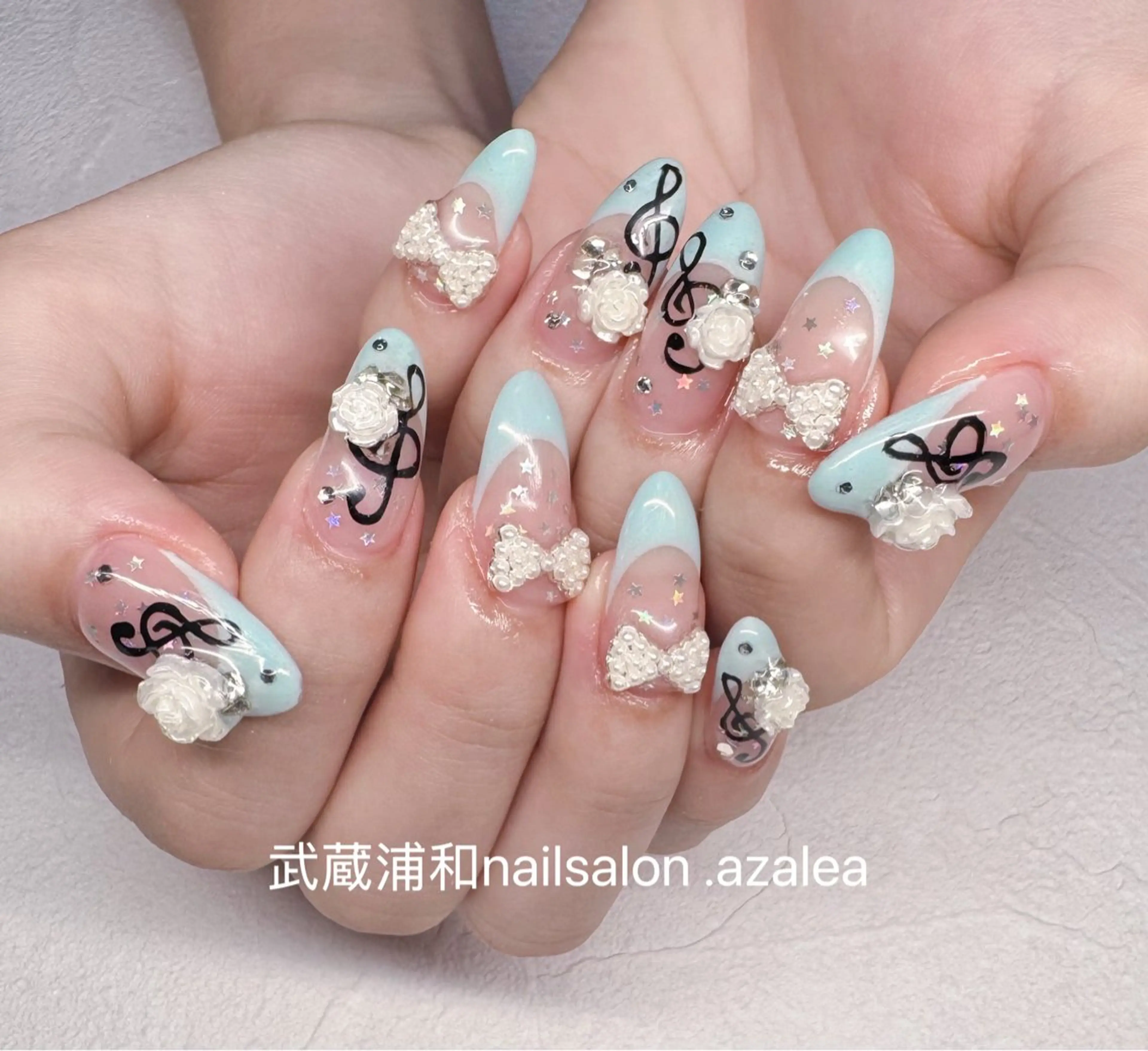 ネイル ハンドネイル R inのネイルデザイン