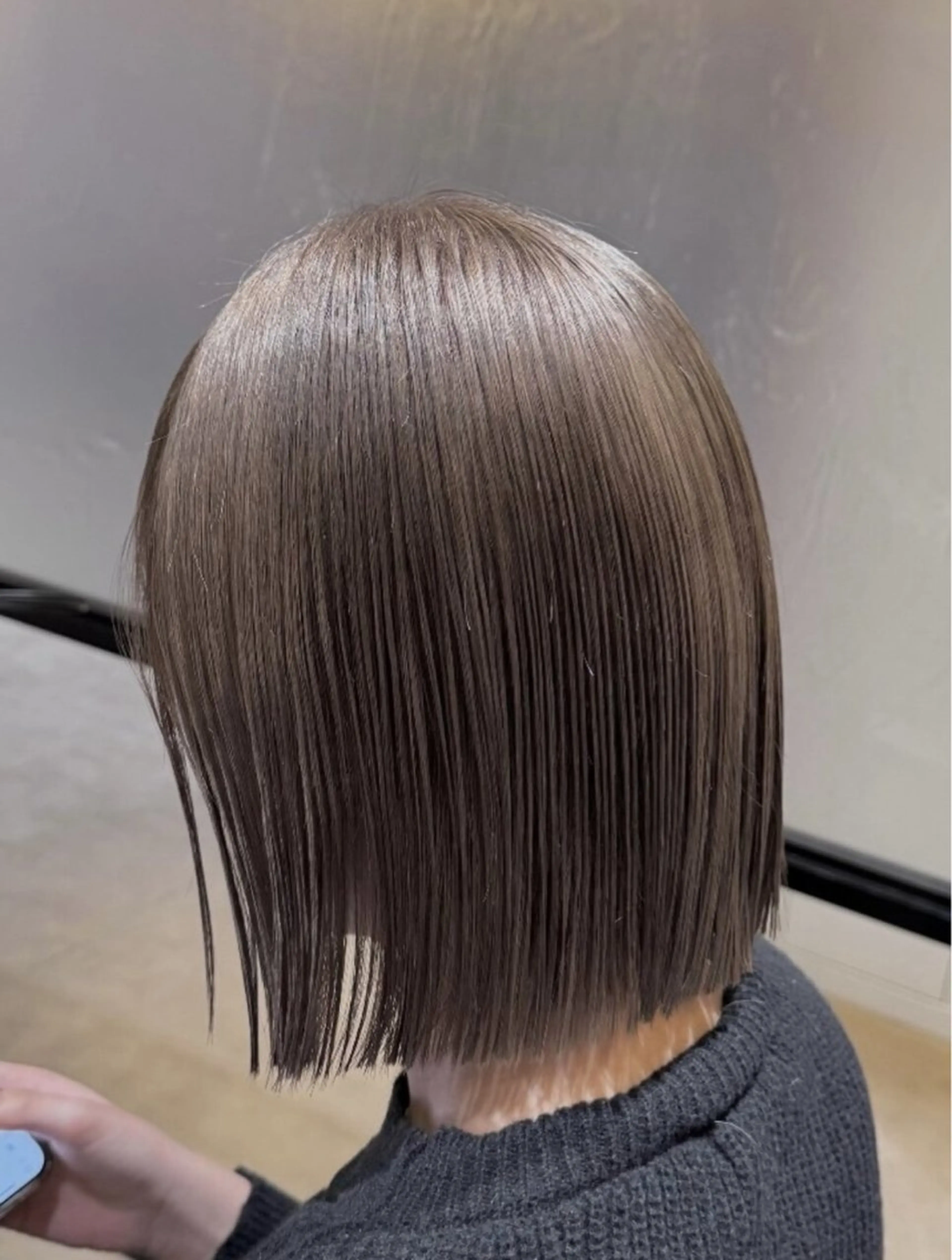 カラー 西原 愛紗のヘアスタイル