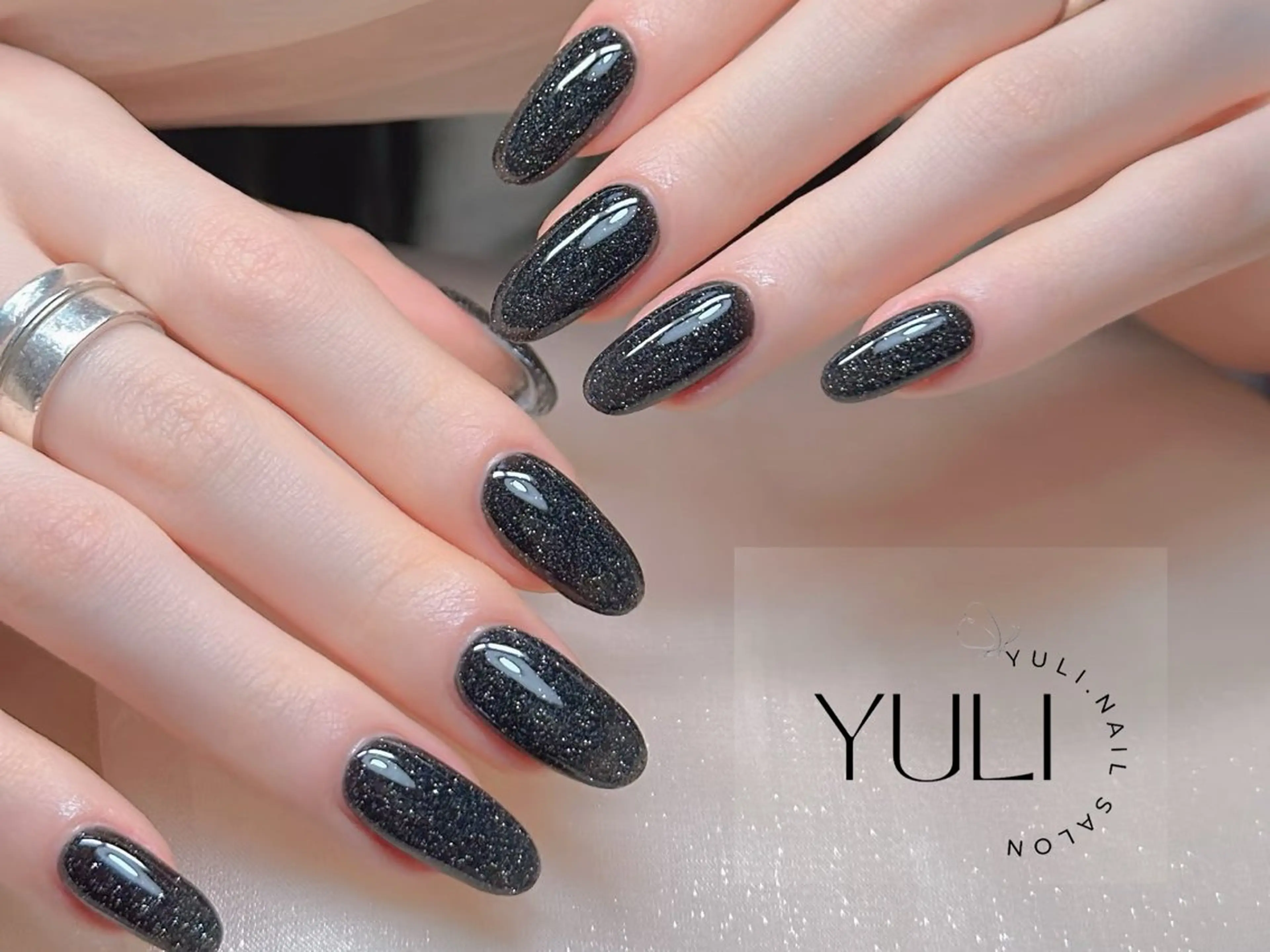 ネイル ハンドネイル 🎀YULI_ Nail 🎀新宿店のネイルデザイン