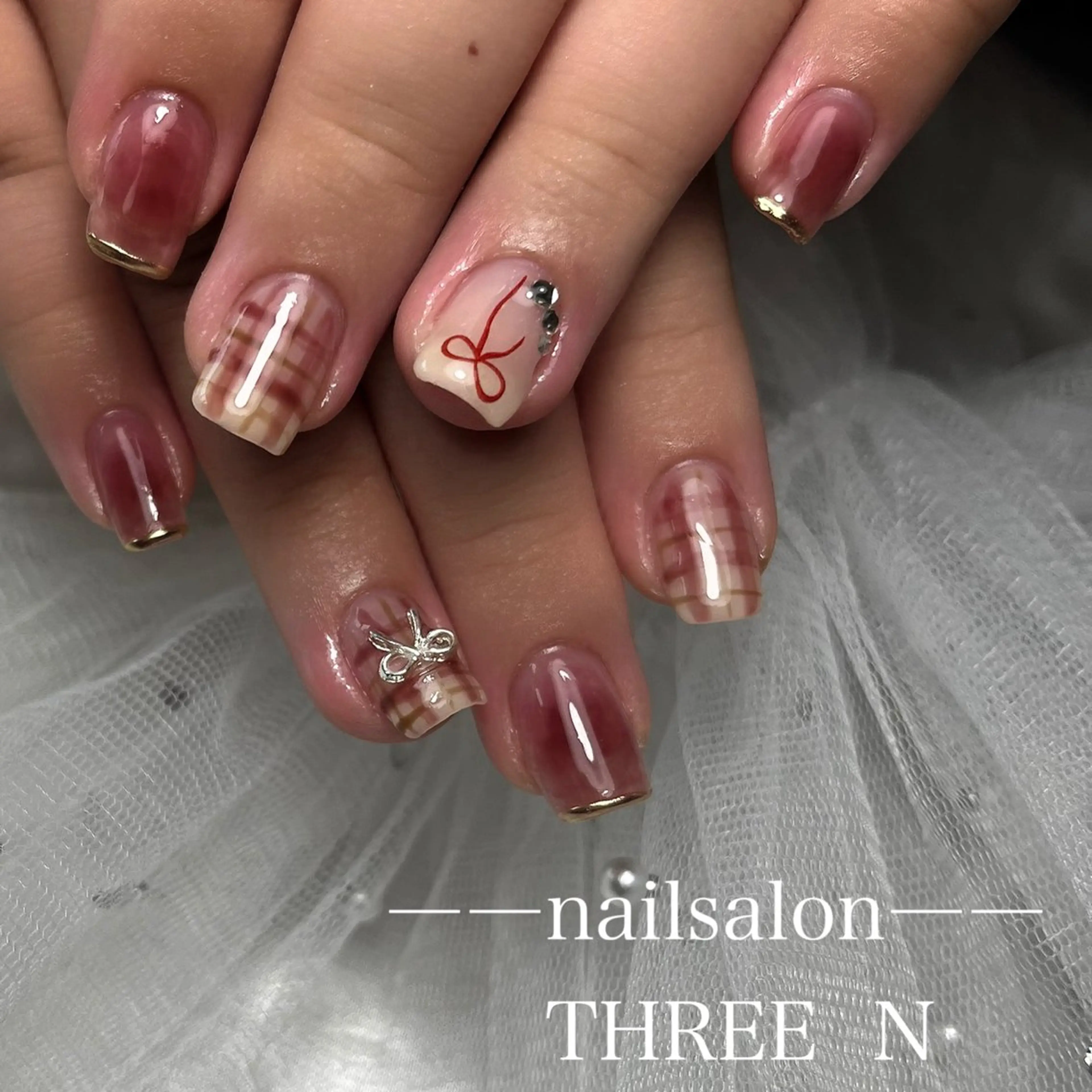 ネイル Nail Salon THREE  Nのネイルデザイン