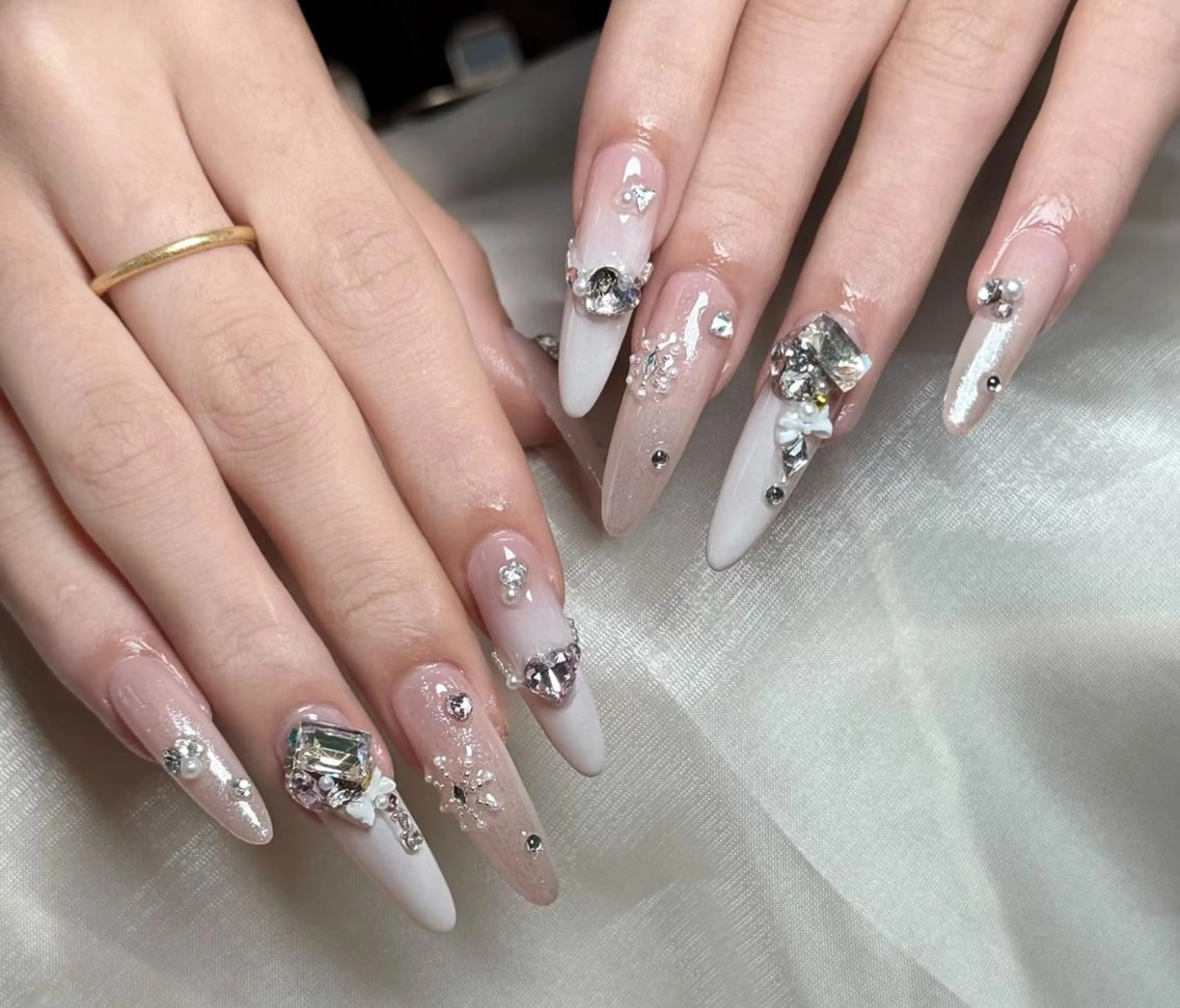 ネイル ハンドネイル 🎀 NaNa_nailのネイルデザイン