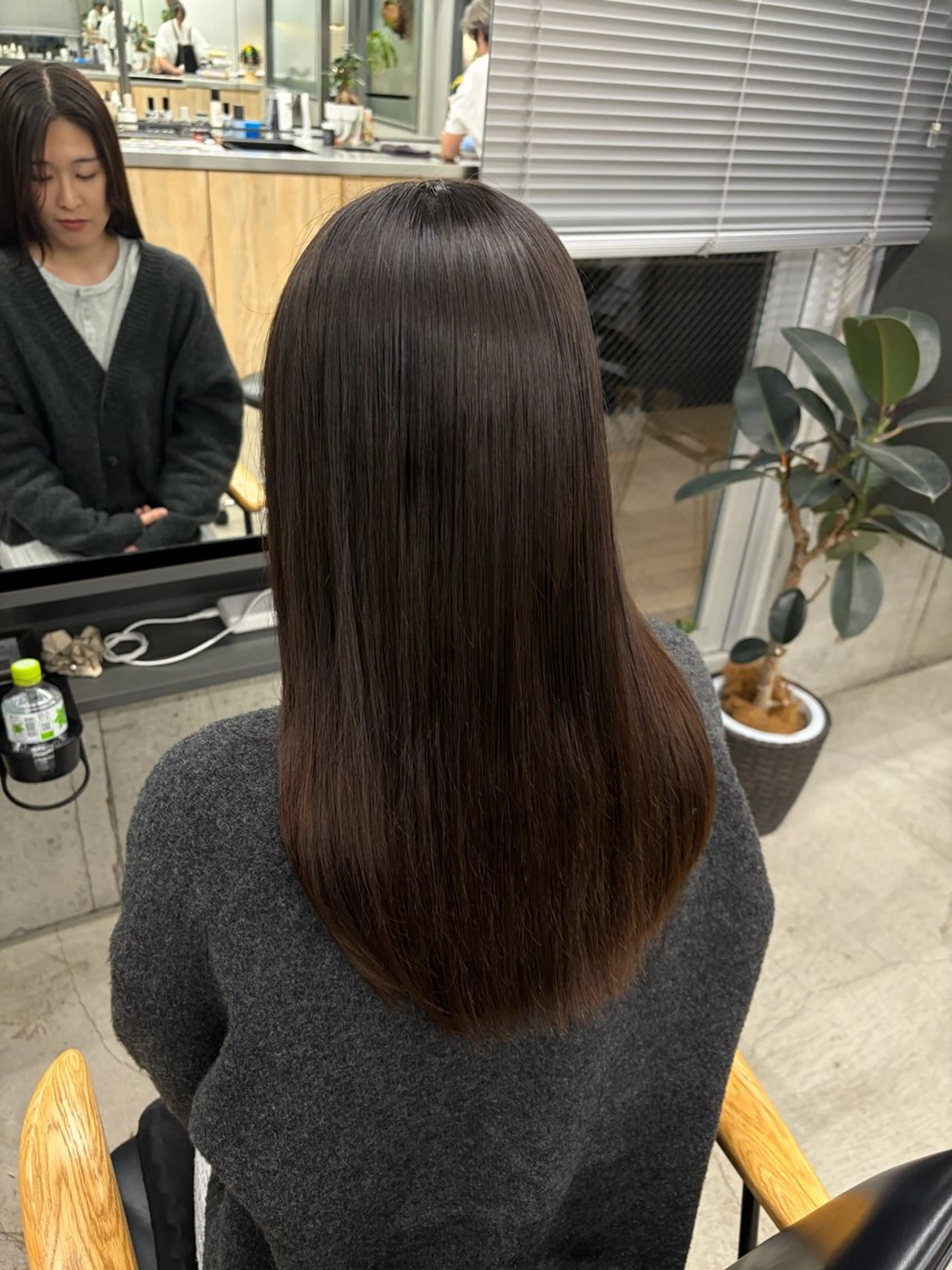 ロング カット 縮毛矯正 透明感カラー/似合わ せカット/大島実加永のヘアスタイル