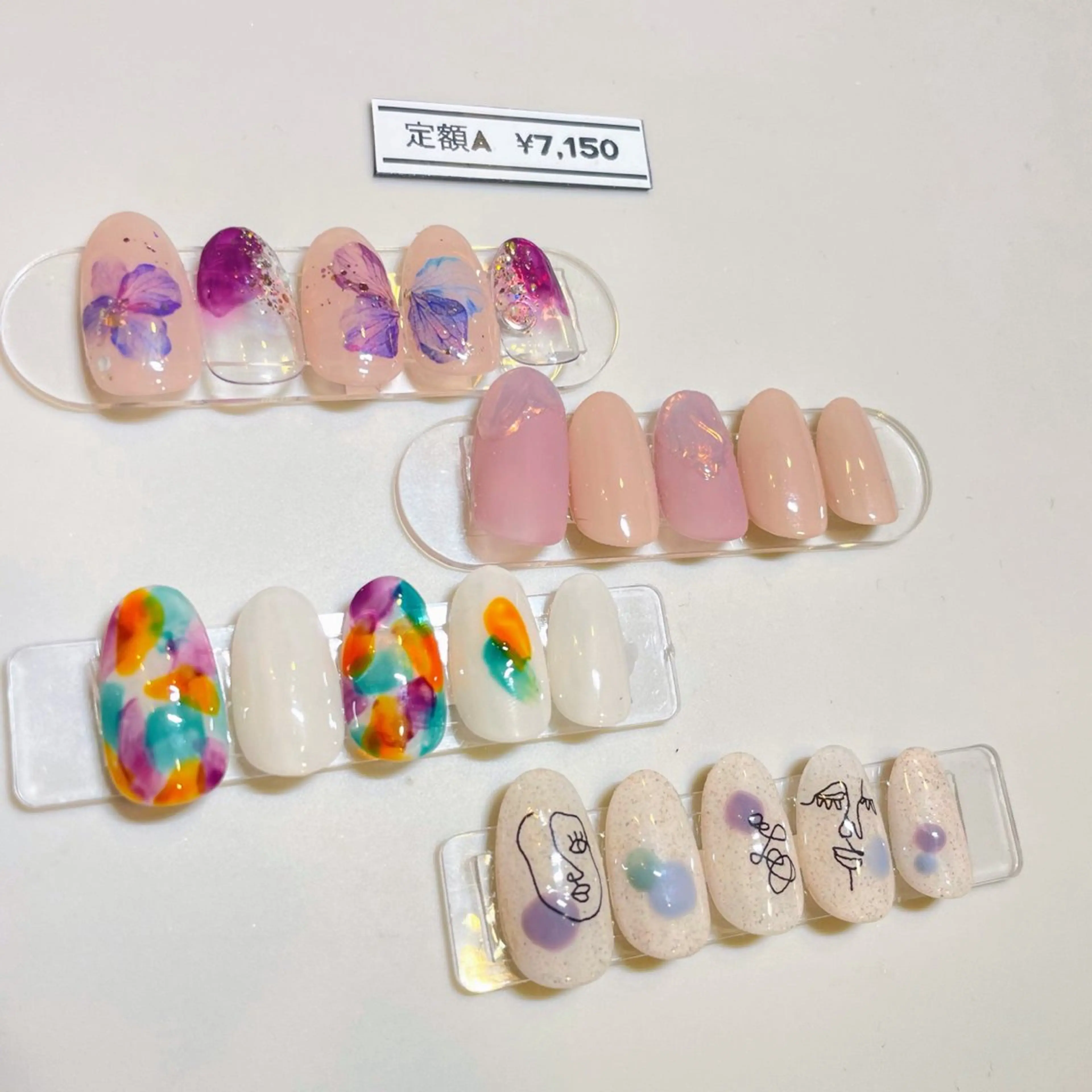 ネイル ハンドネイル 31Nail FOOT careのネイルデザイン