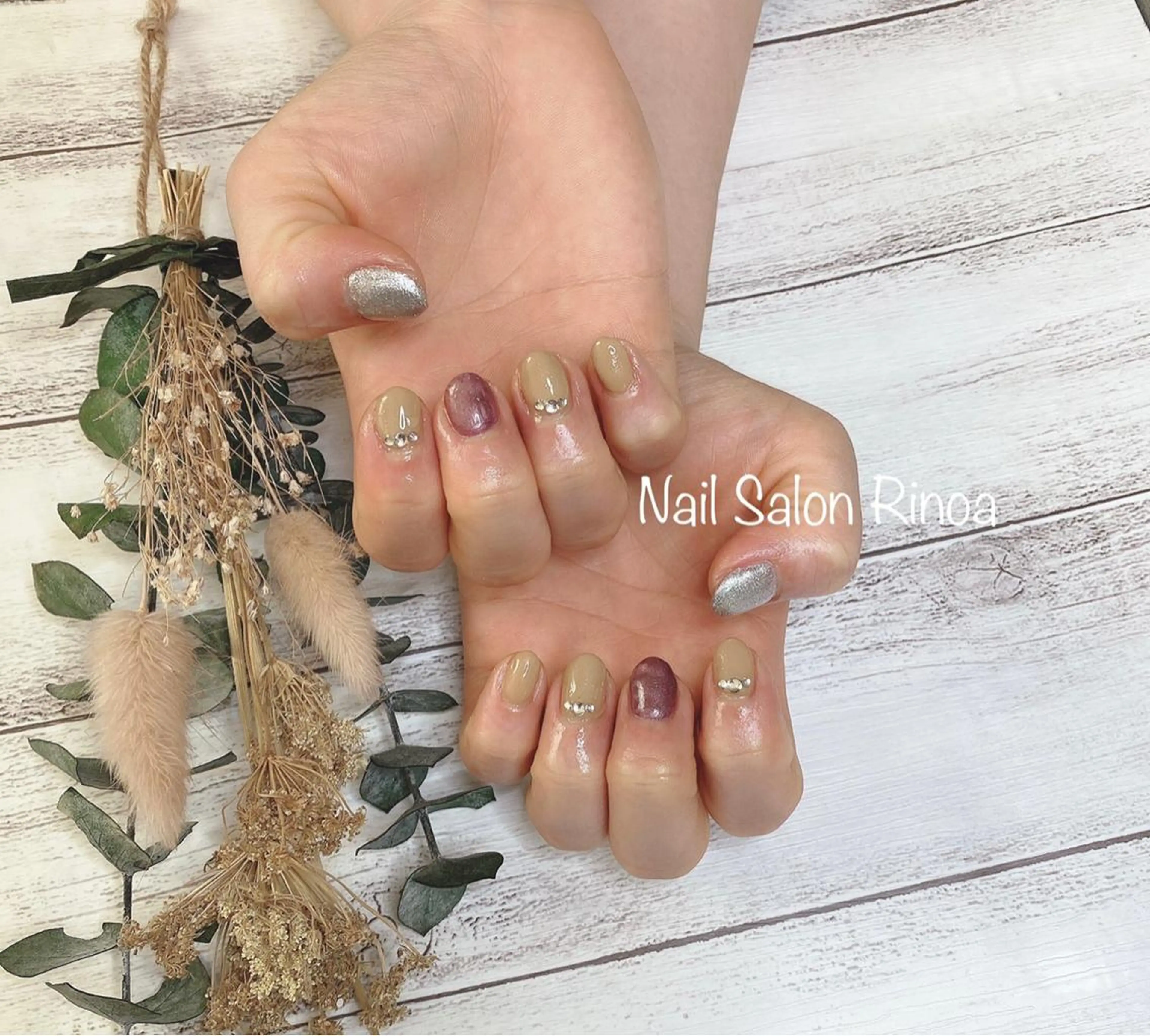 ネイル ストーンネイル ハンドネイル フットネイル Nail Salon Rinoaのネイルデザイン