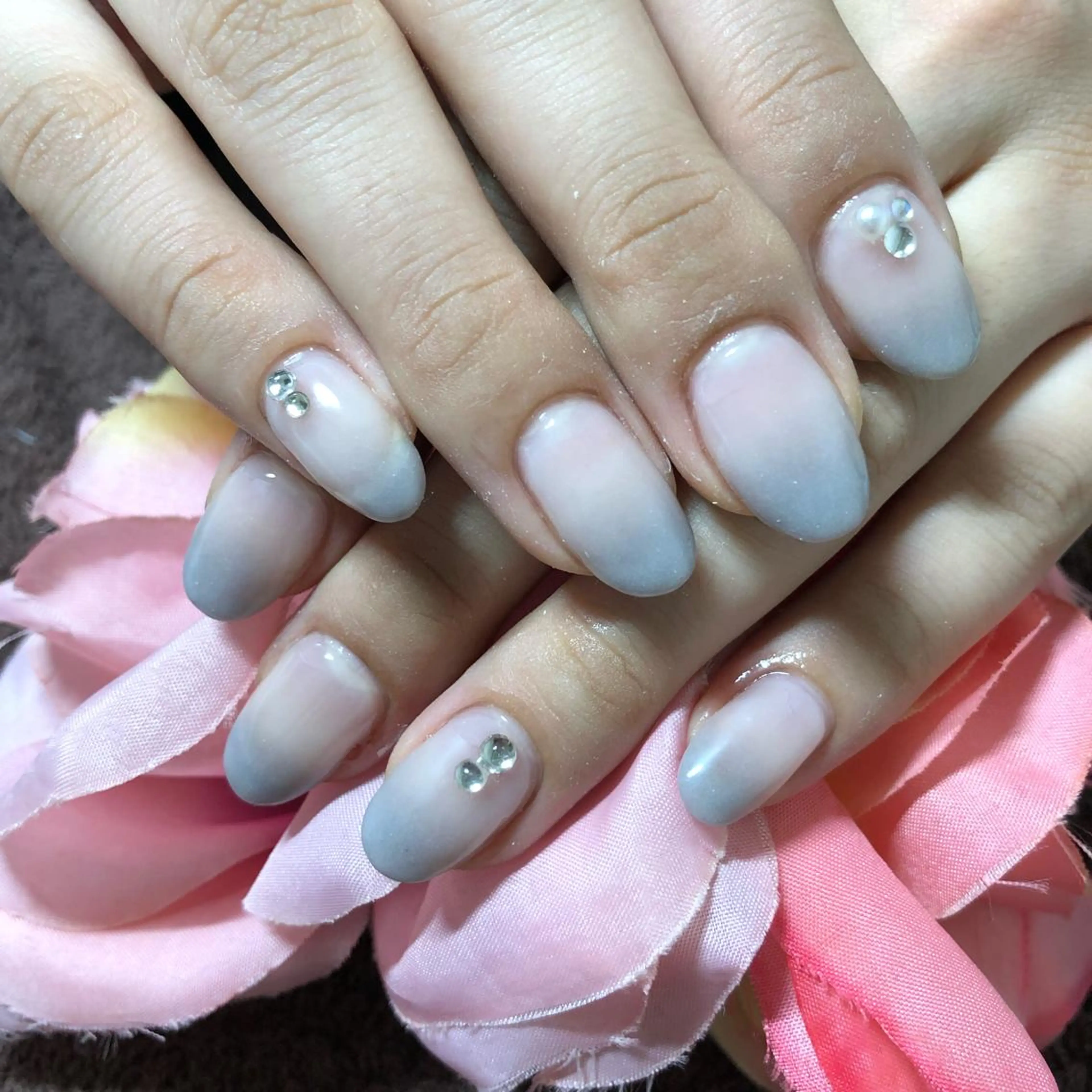 ショート ネイル ストーンネイル ハンドネイル 《LB》ラブリエ Nail&eyeのマツエク・マツパデザイン