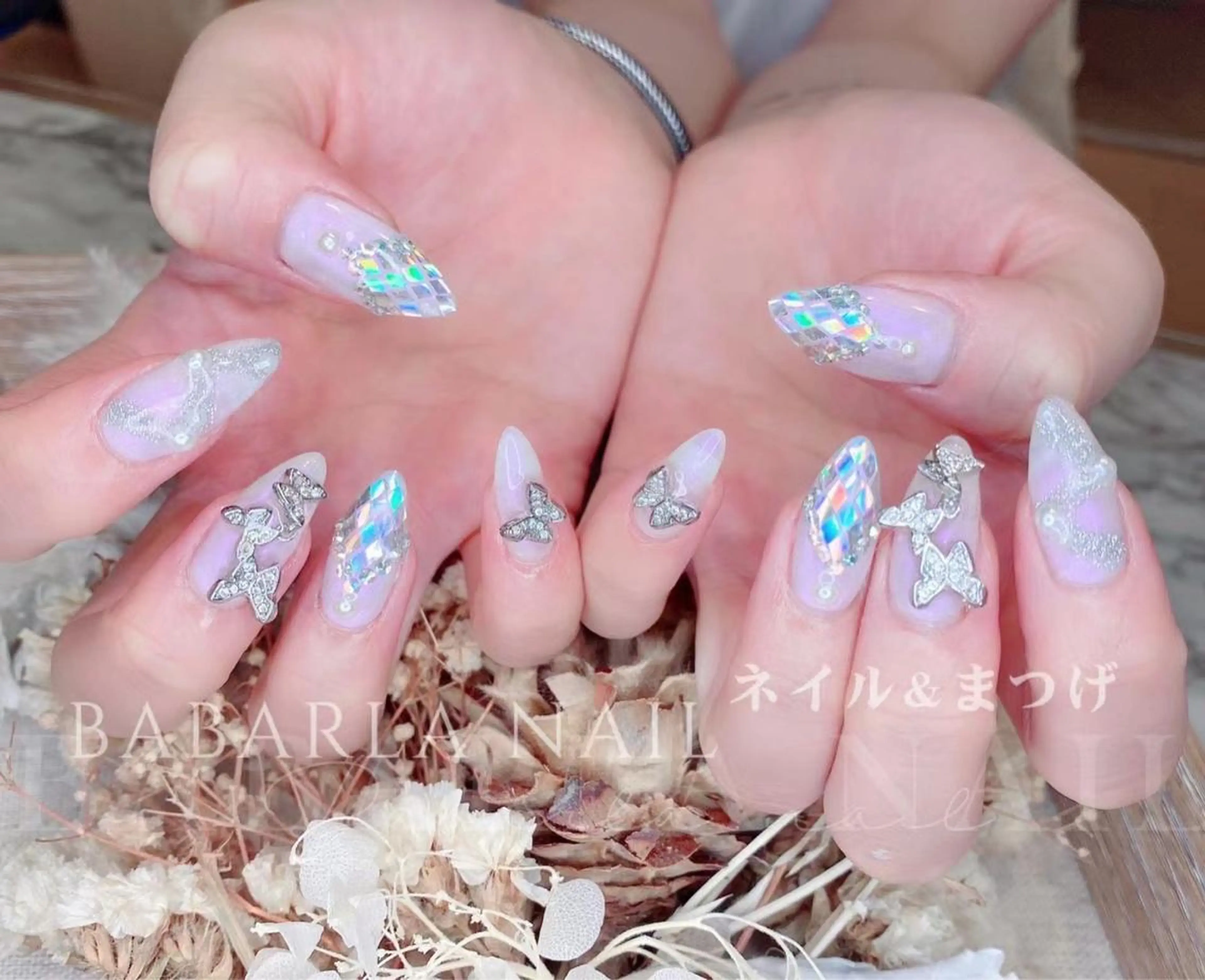 ネイル Babarla nailのネイルデザイン