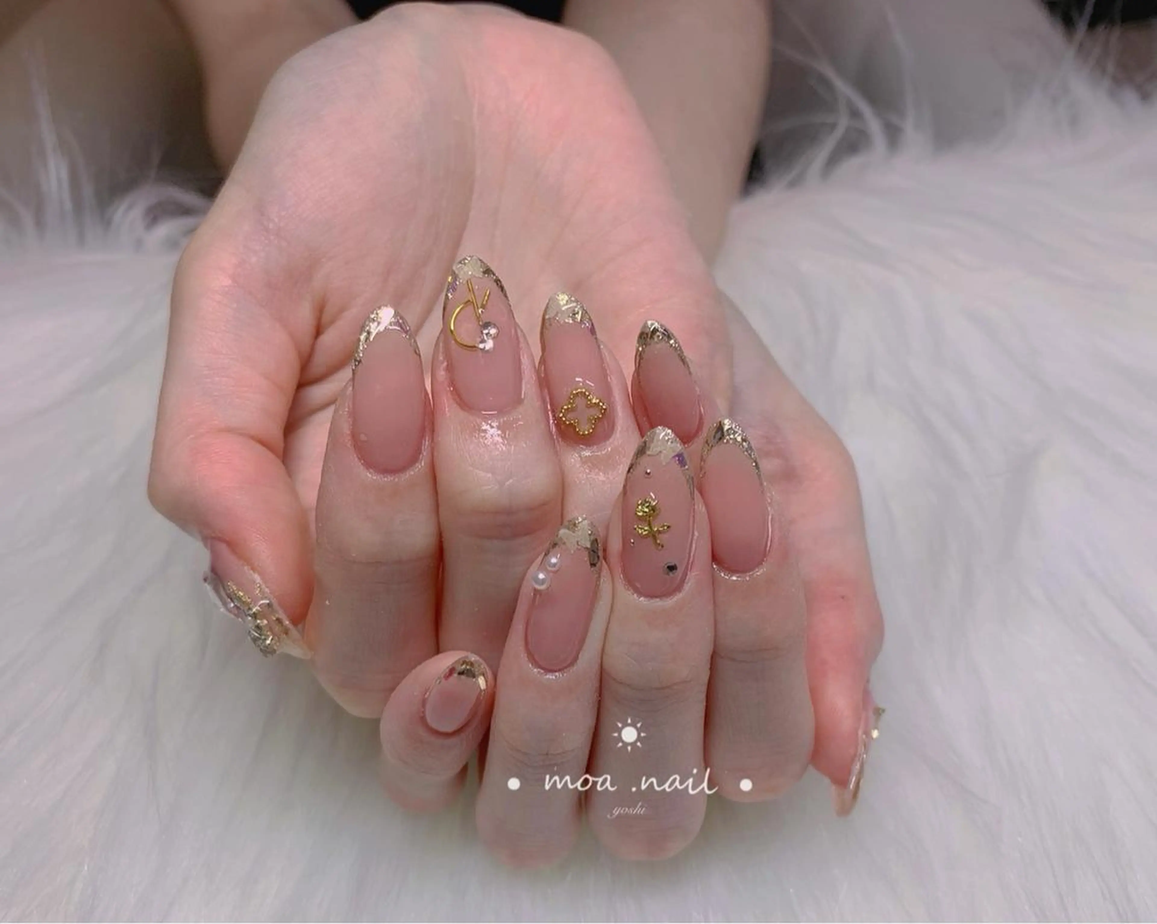 ネイル MoaNail🫶 Yoshiのネイルデザイン