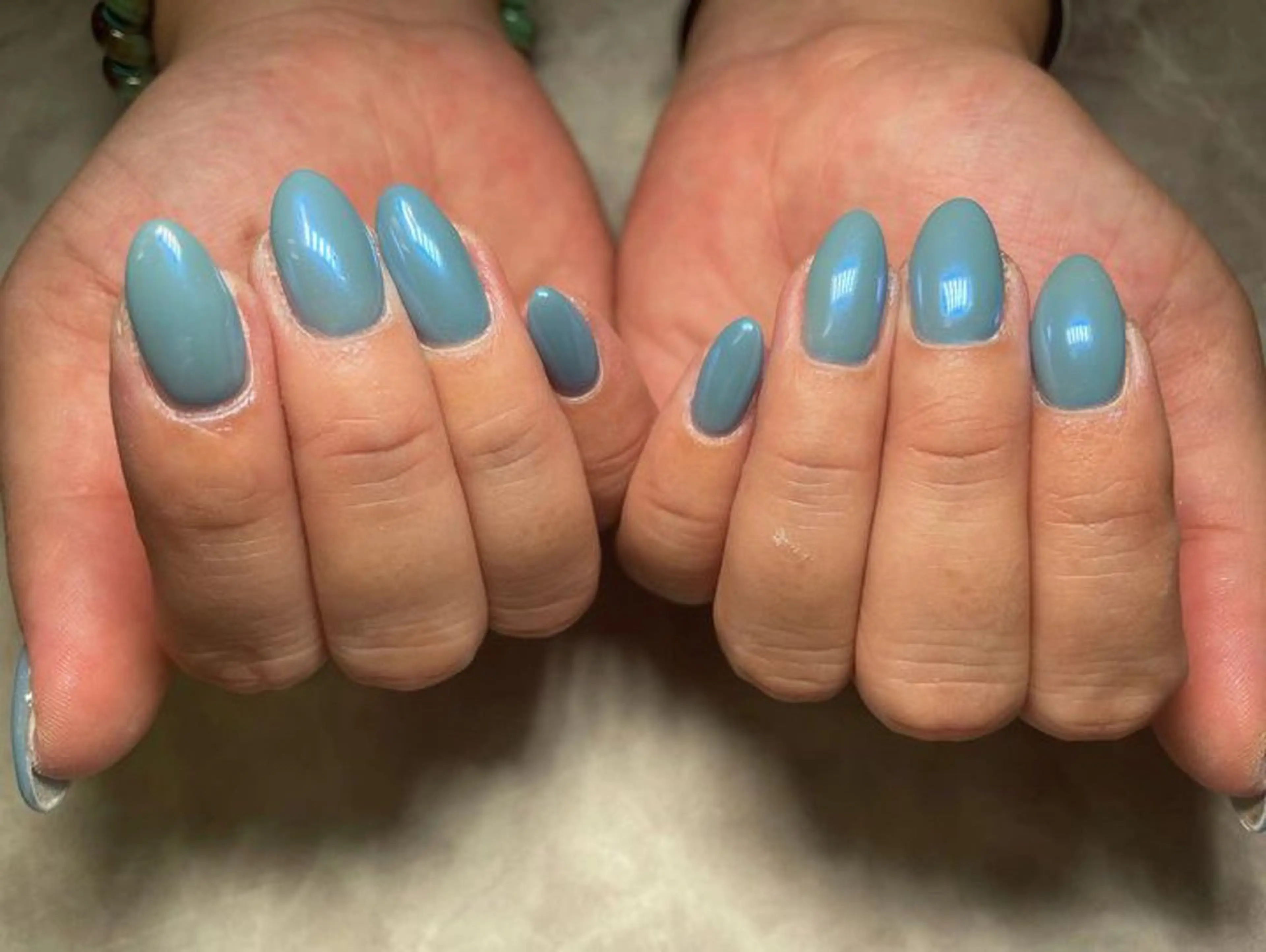 ネイル ワンカラーネイル ハンドネイル ハンドケア ALAN nail SAYURIのネイルデザイン