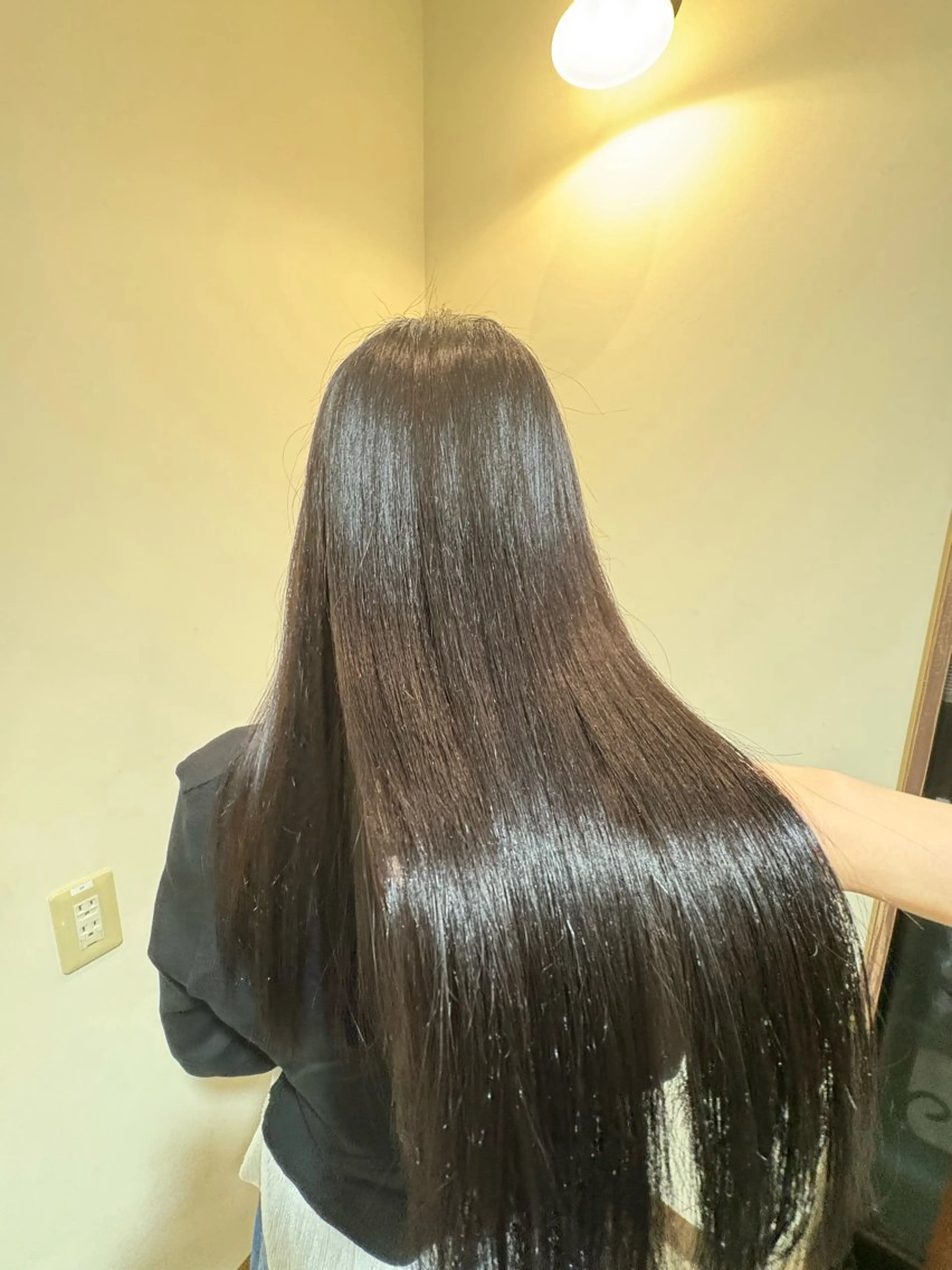 ロング 宇井 沙世子のヘアスタイル