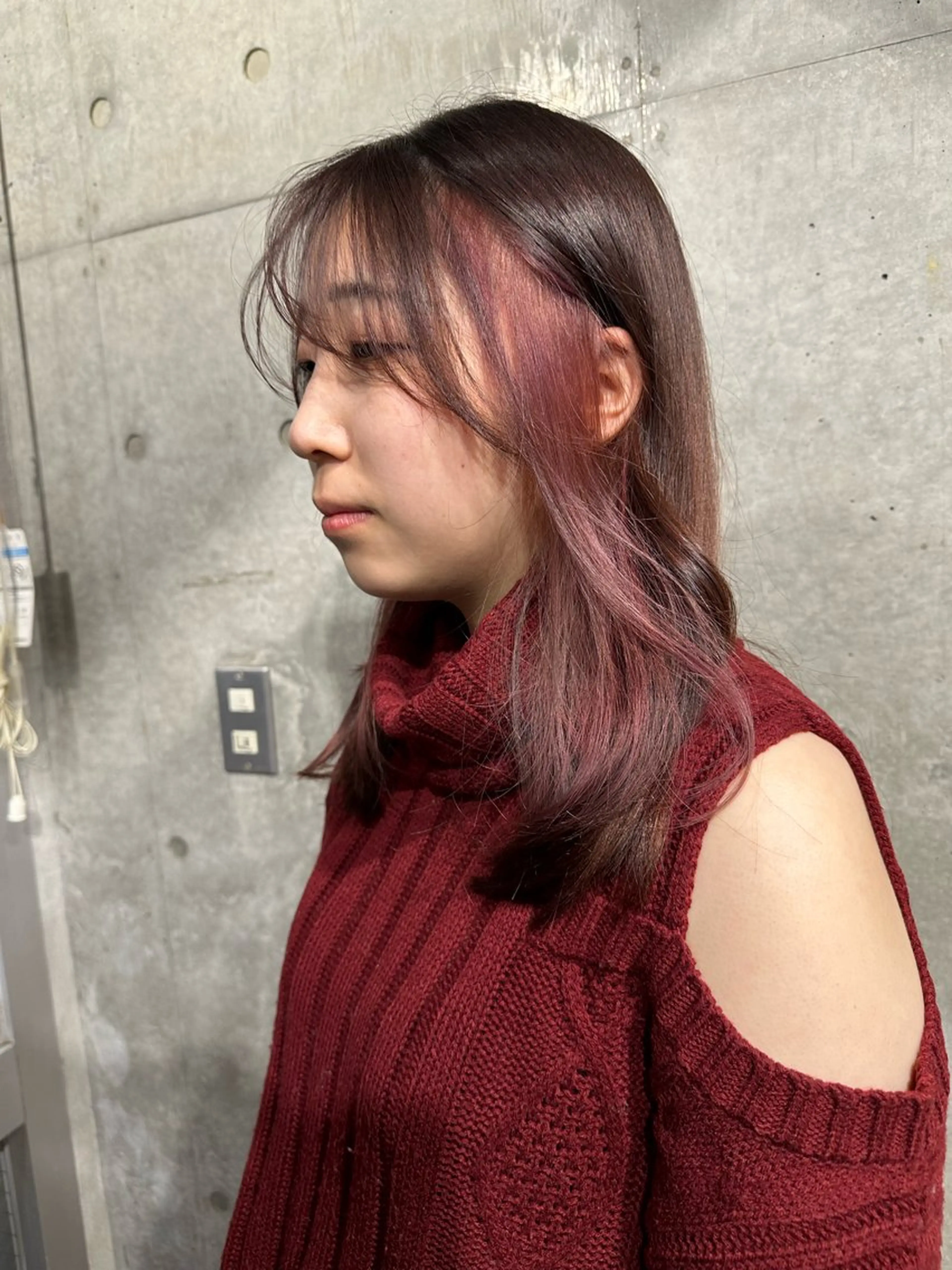 セミロング カラー アディクシーカラー ブリーチ ケアブリーチ ダブルカラー イヤリングカラー DAIKIベージュ 🍂レイヤーカットのヘアスタイル
