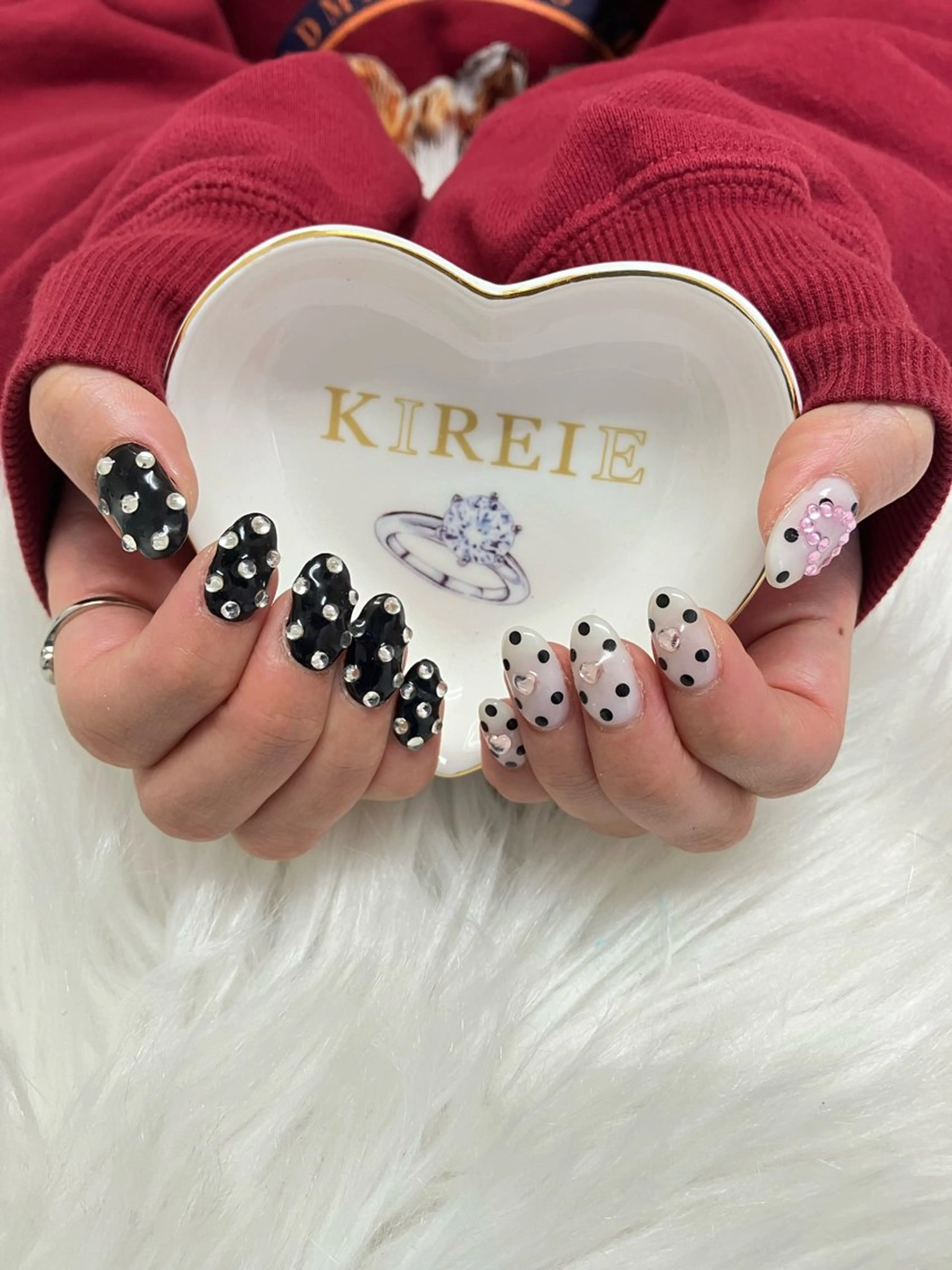 ネイル ドット NiuShe SERIのネイルデザイン