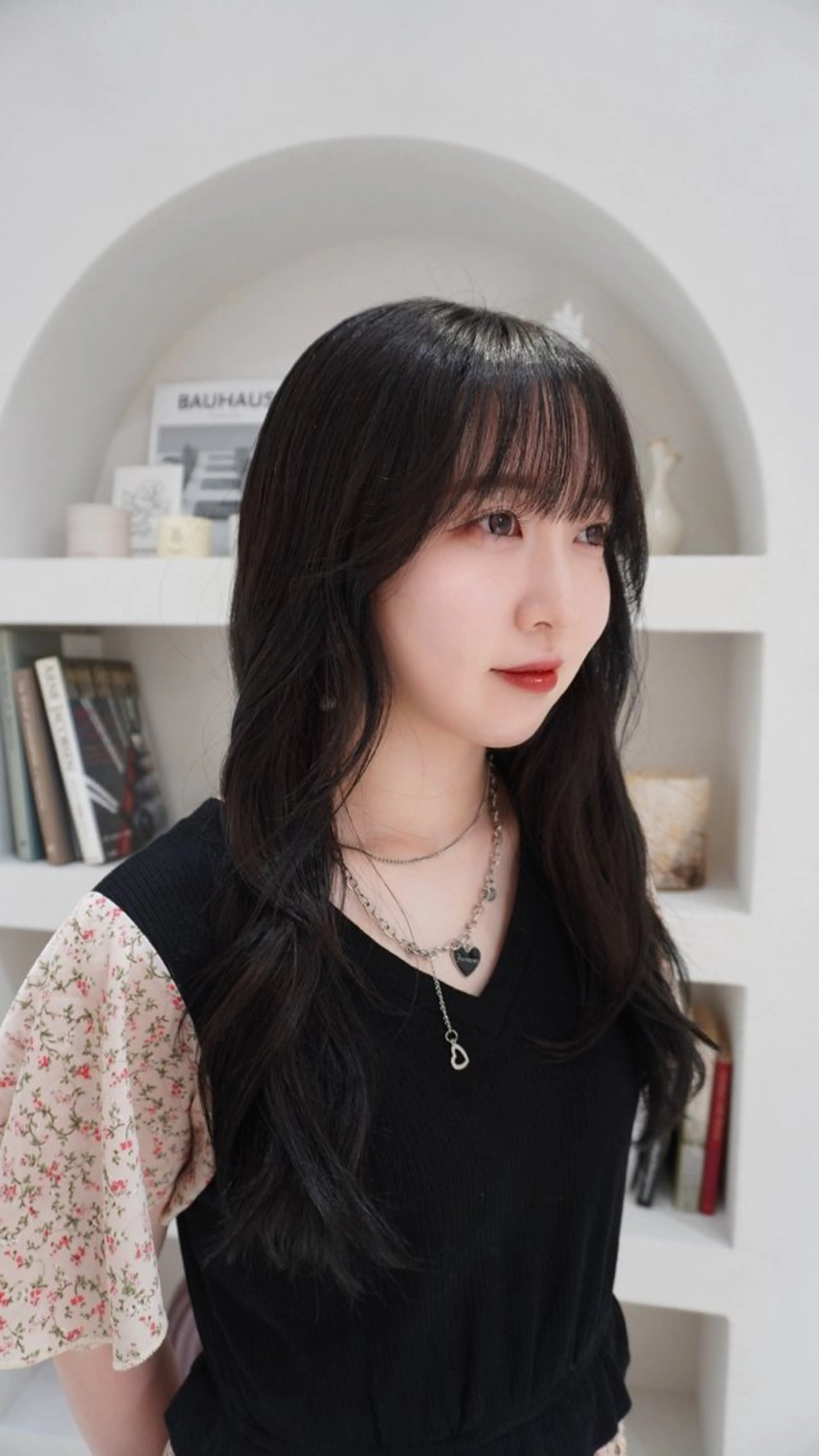 ロング カラー 透明感カラー グレージュ オリーブグレージュ オリーブグレー ヘアカラー トリートメント カットモデル募集中 千葉大夢のヘアスタイル