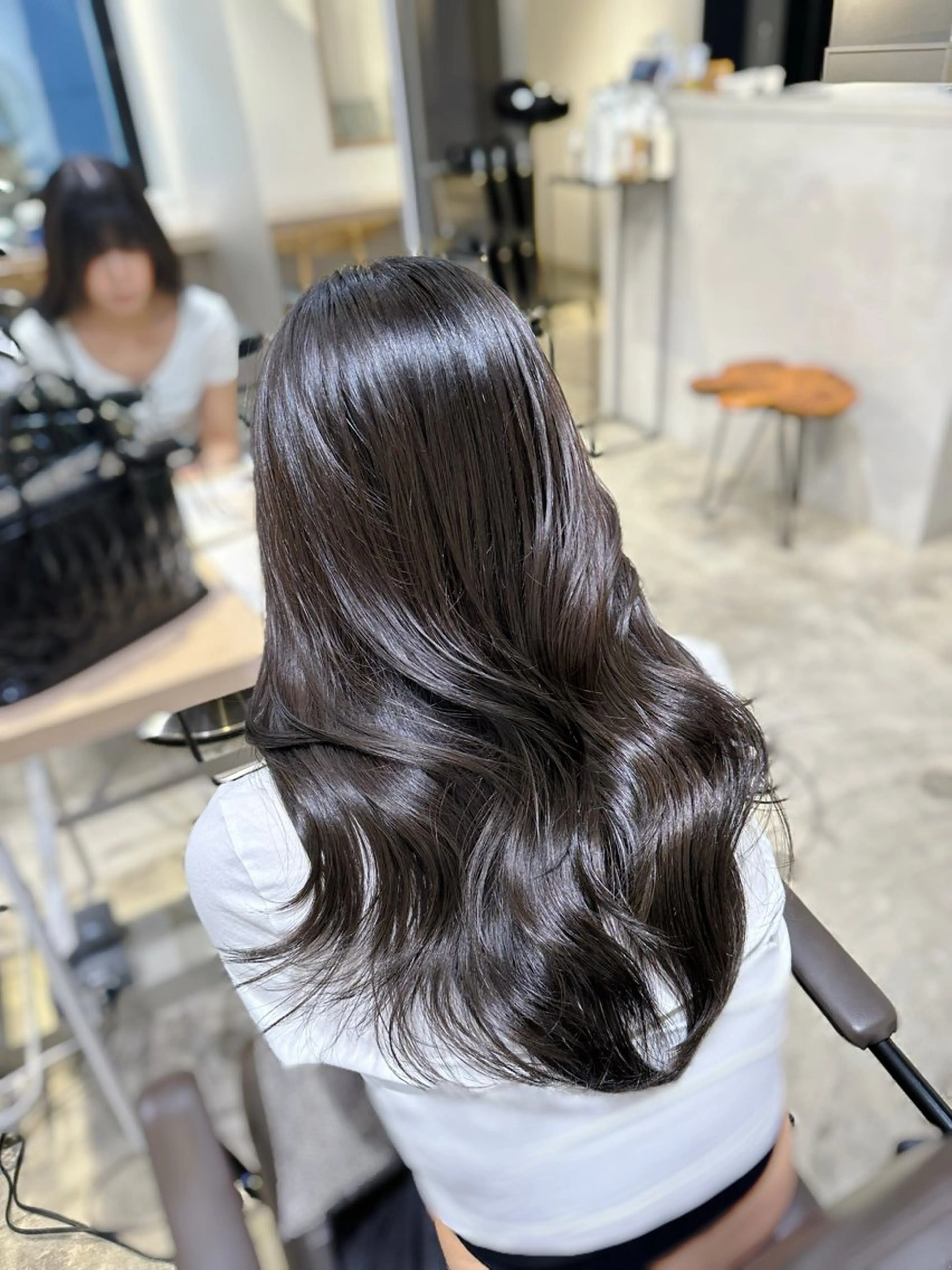 ロング カラー 透明感カラー グレージュ 韓国ヘア/レイヤー Yan✂︎のヘアスタイル