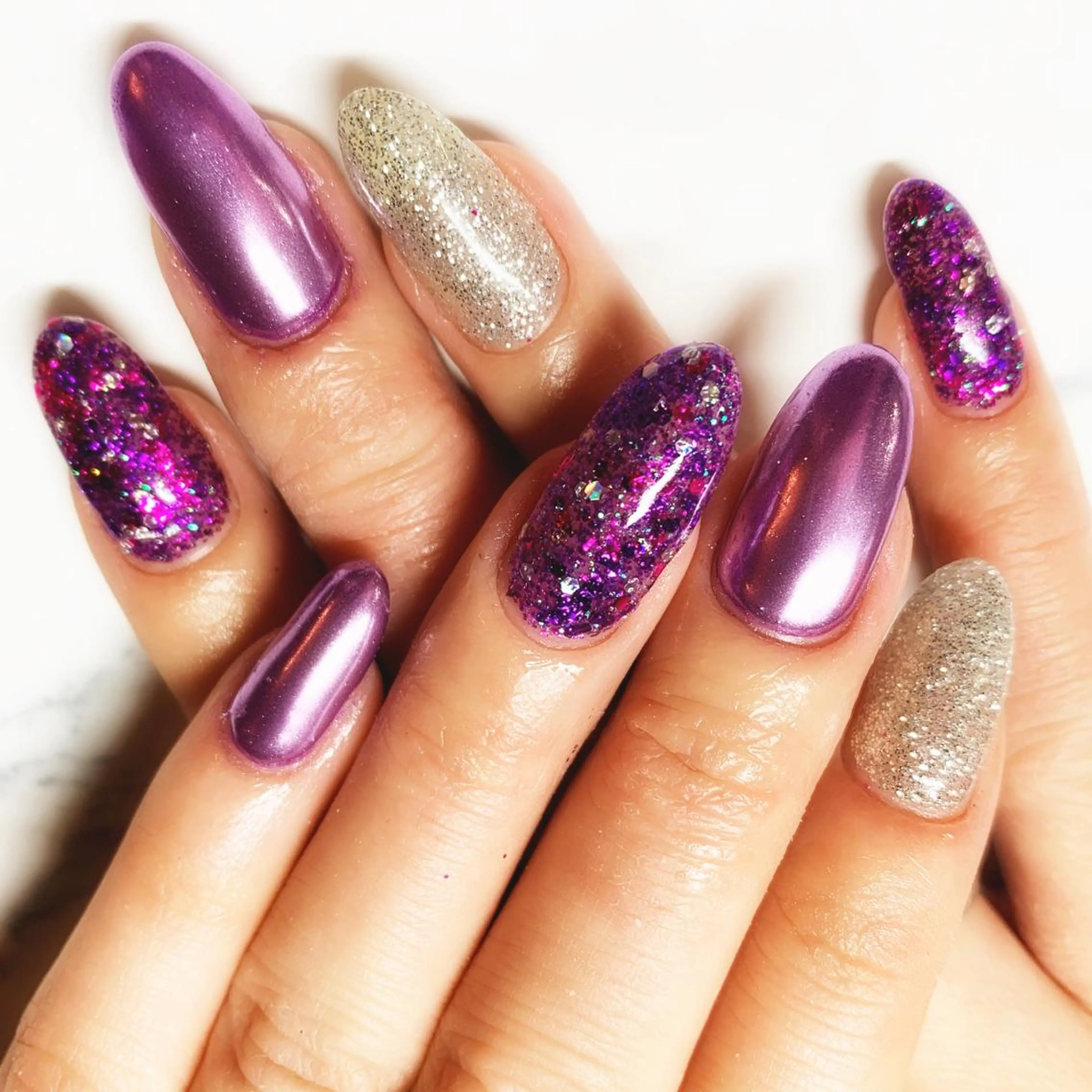 ネイル 菅野 愛花のネイルデザイン