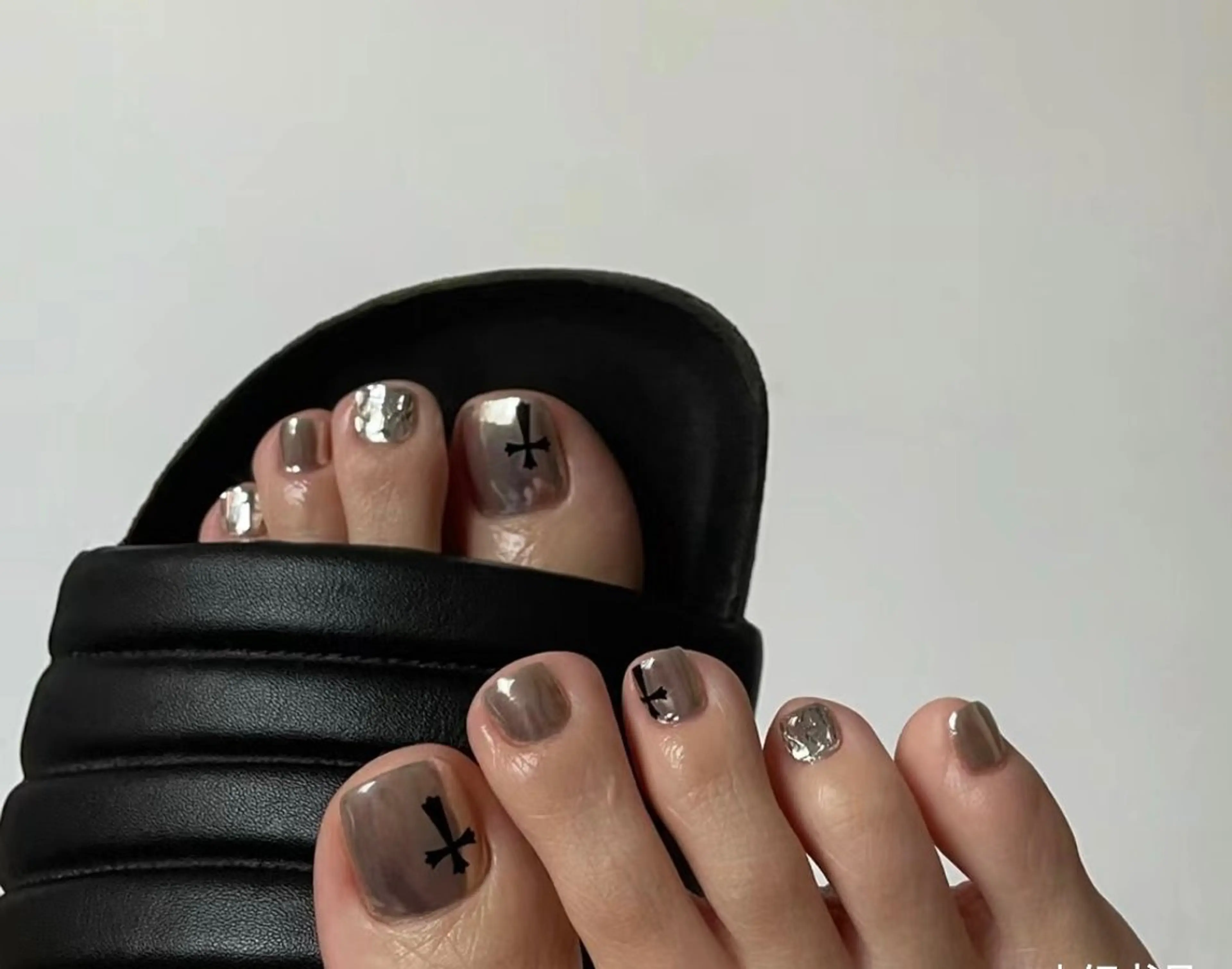 ネイル フットネイル 【スカルプ専門店】 Naomi nailのネイルデザイン