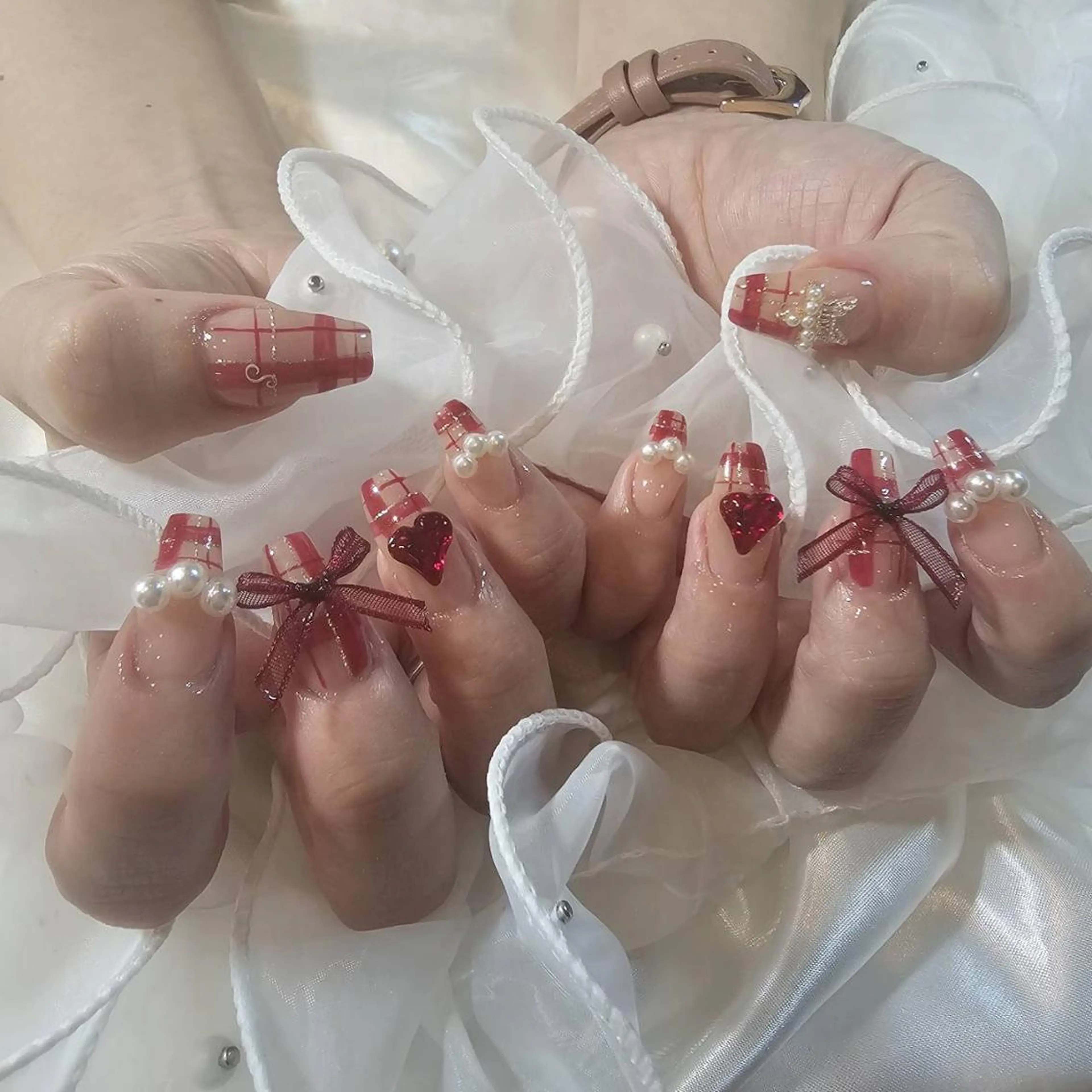 ネイル ミーネイル心斎橋 ☆NATSUKI☆のネイルデザイン