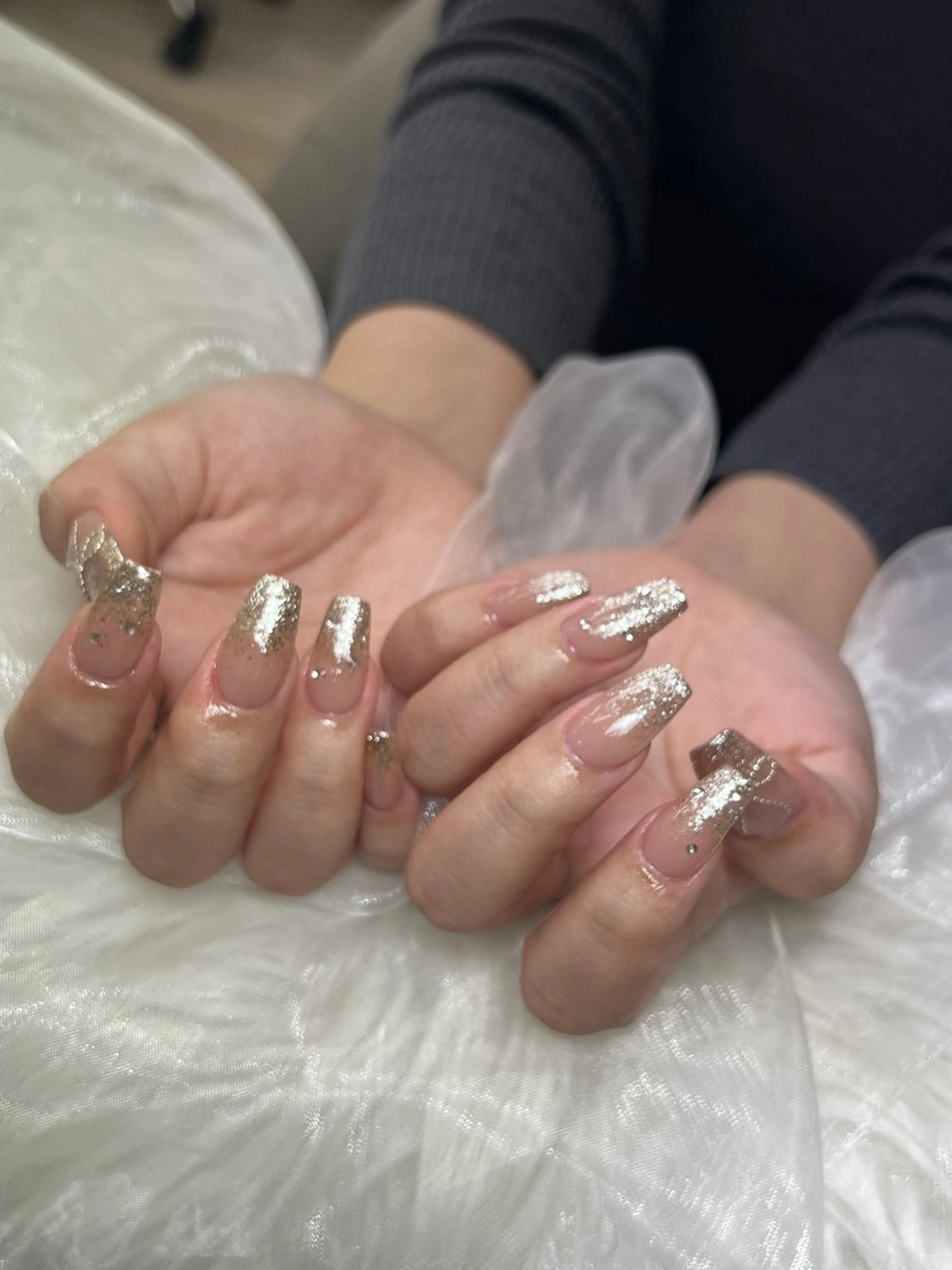 メンズ ネイル メンズ韓国風 アートネイル フレンチネイル ジェルネイル キラキラネイル ハンドネイル Bloom スカルプ専門店のネイルデザイン