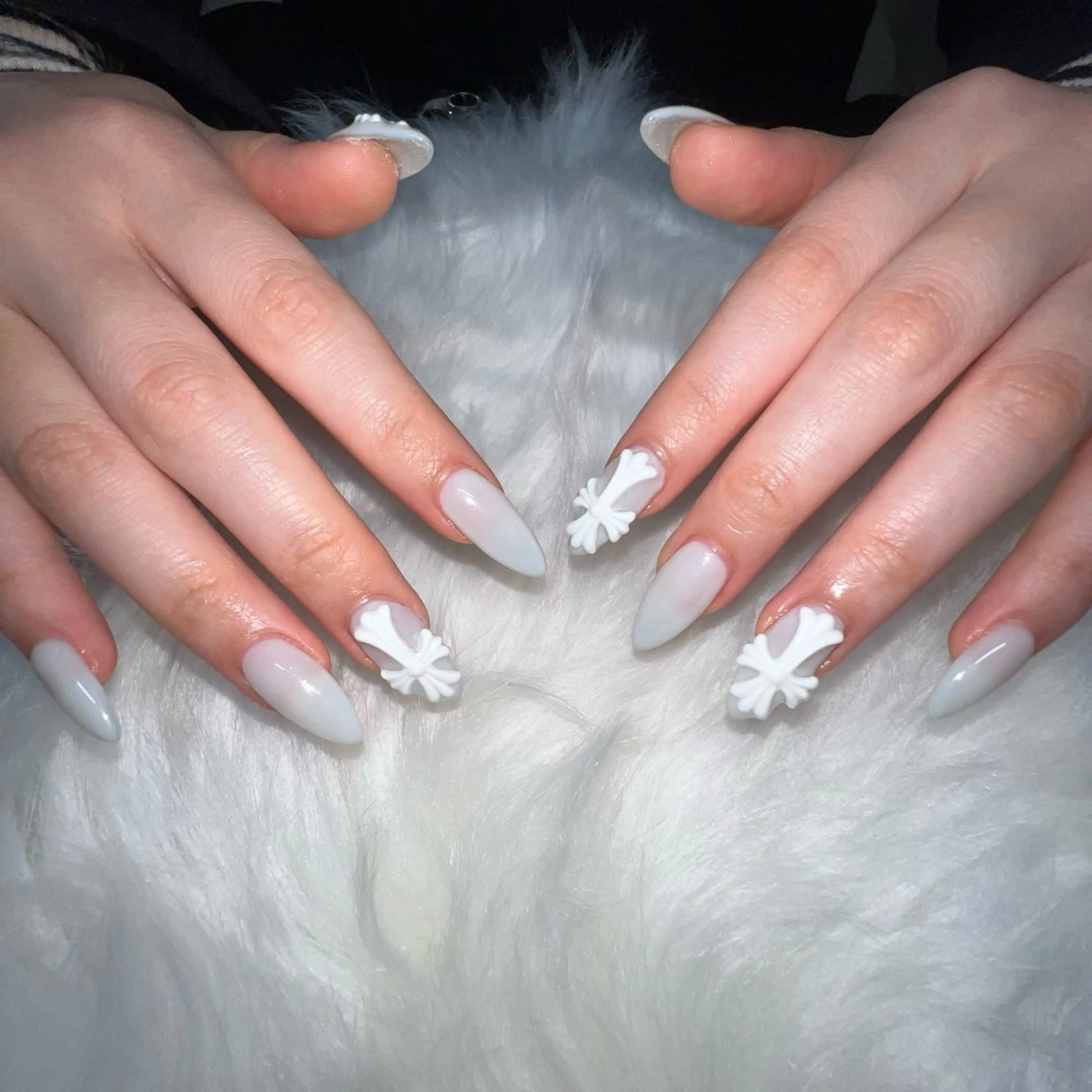 ネイル ワンカラーネイル ハンドネイル 谷井 清嘉のネイルデザイン