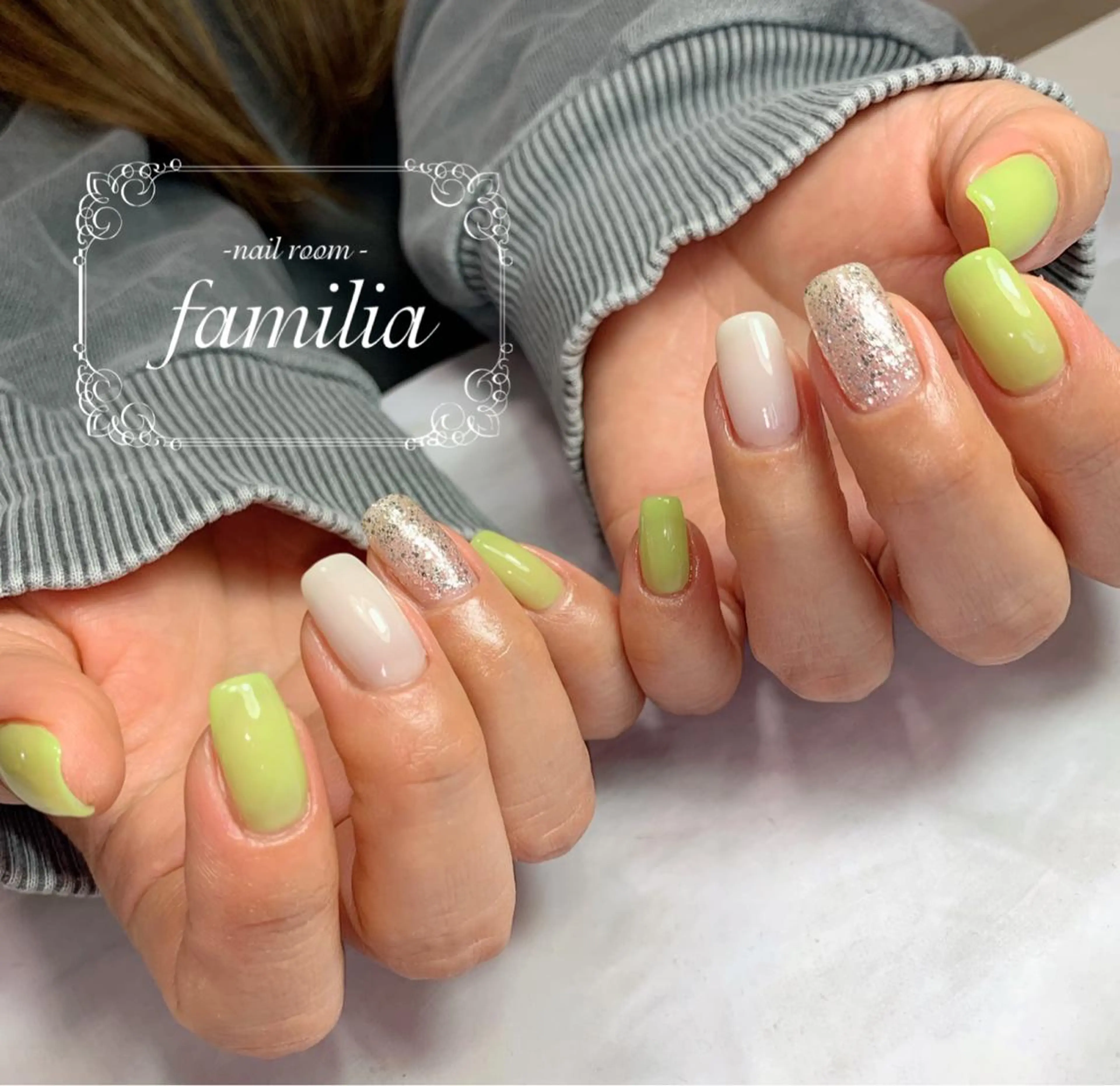 ネイル ハンドネイル -nailroom- familiaのネイルデザイン