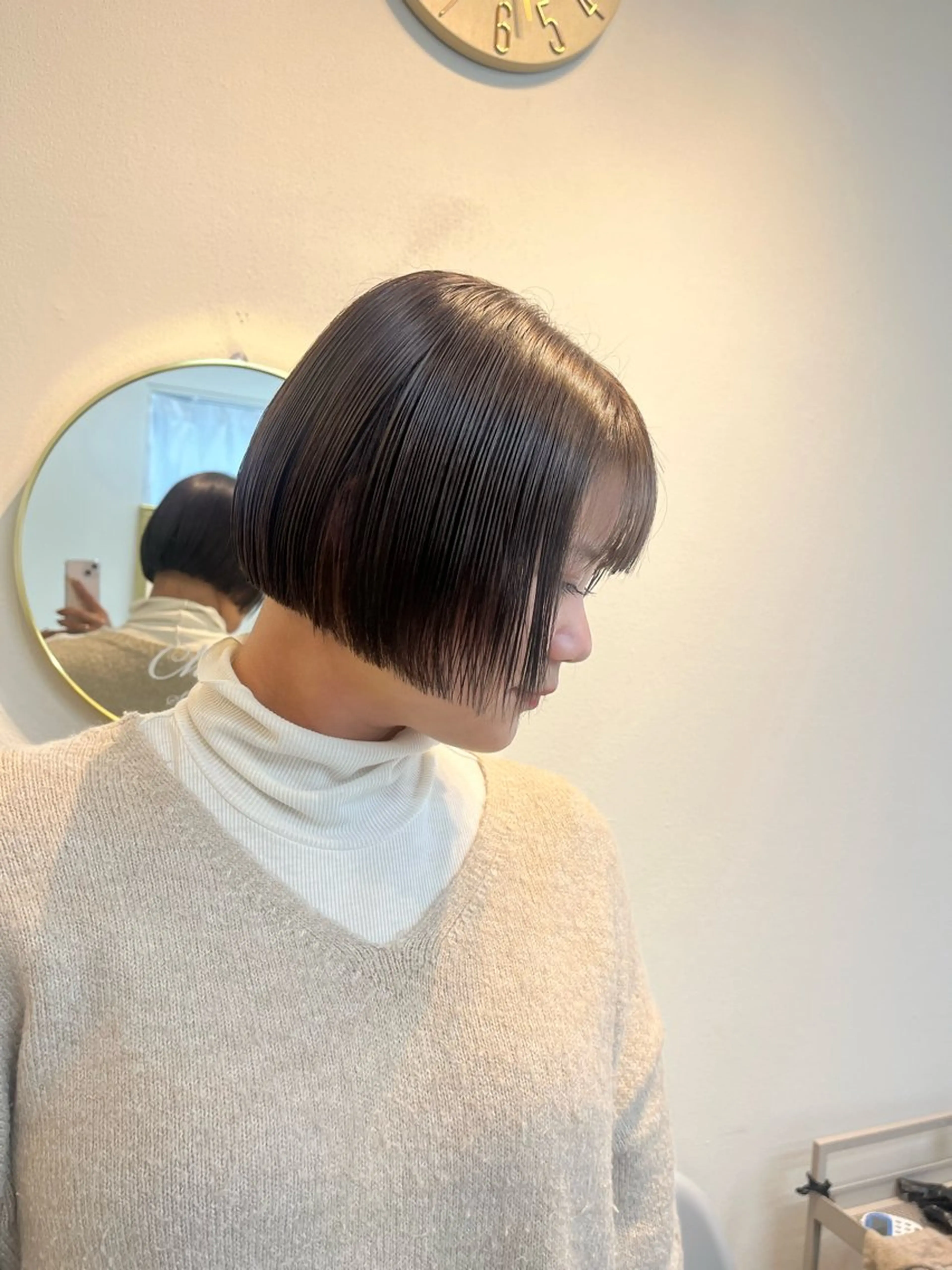 ショート カット ヘアカラー 佐藤 瑚碧のヘアスタイル