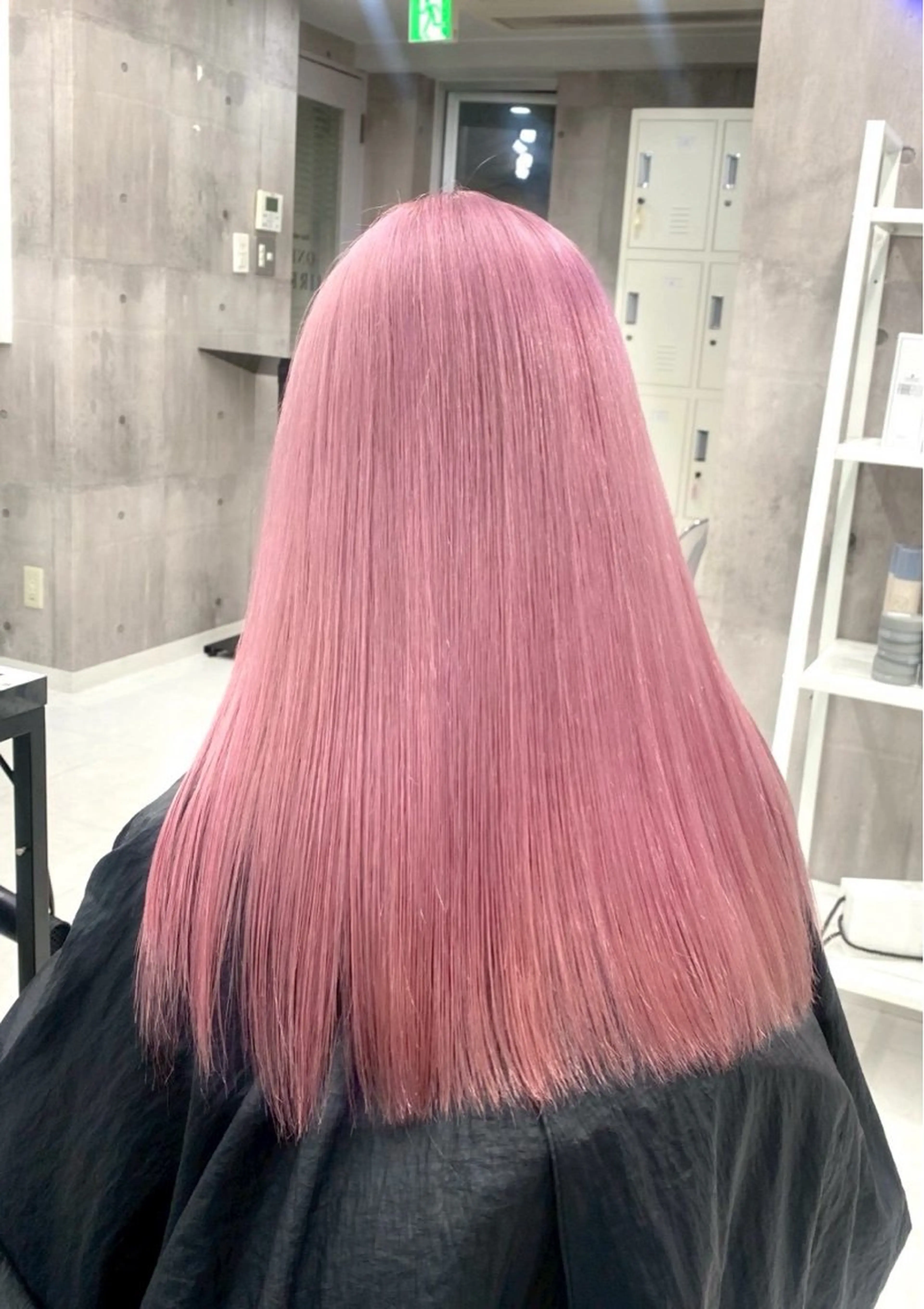 カラー 【🦋ハイトーンリタ ッチ🦋】ENAのヘアスタイル