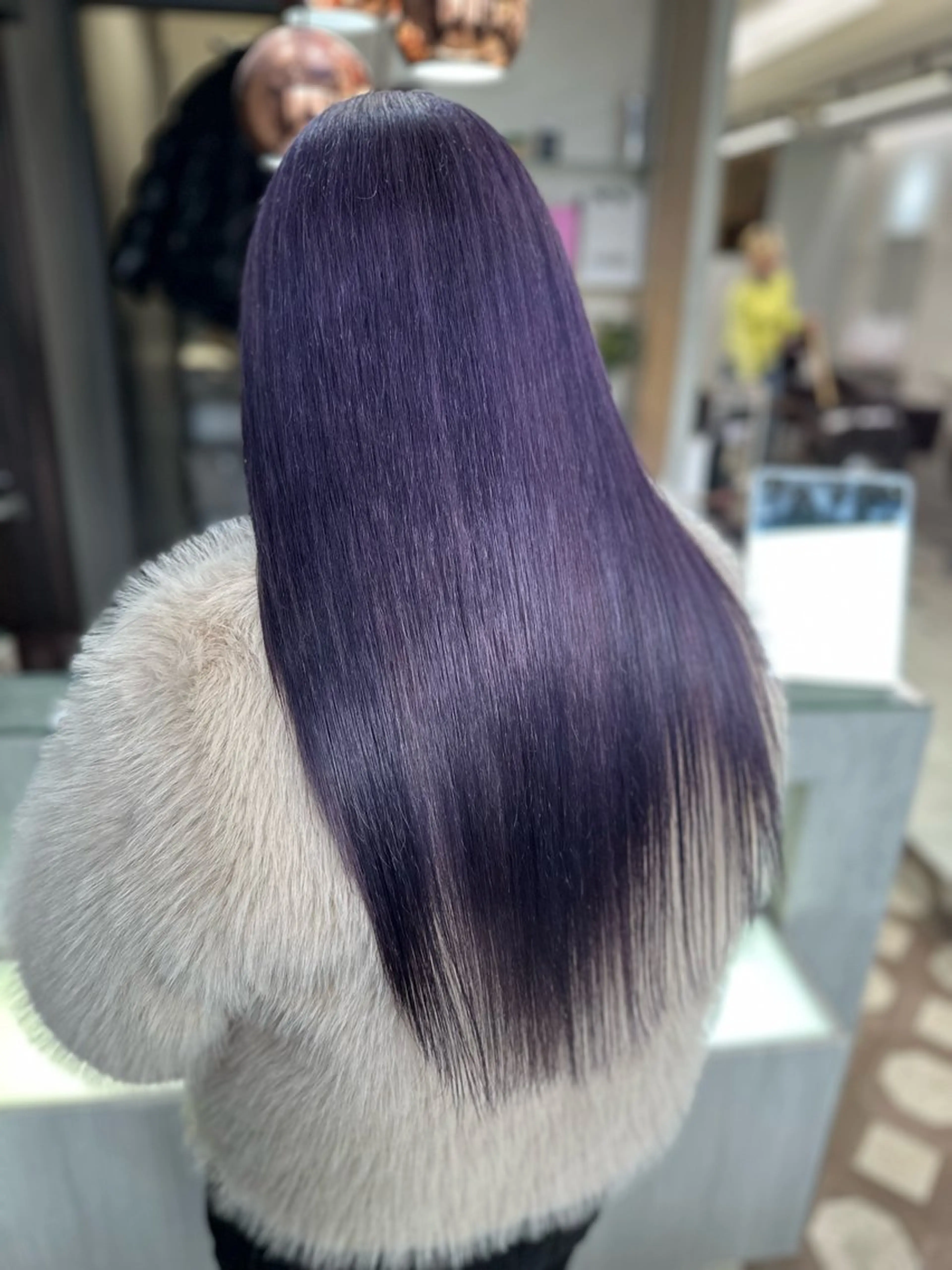 セミロング カラー ベージュカラー ブリーチ ブラウンカラー 透明感カラー ピンクカラー ヘアカラー AYAKASA 暖色カラー/レイヤーのヘアスタイル