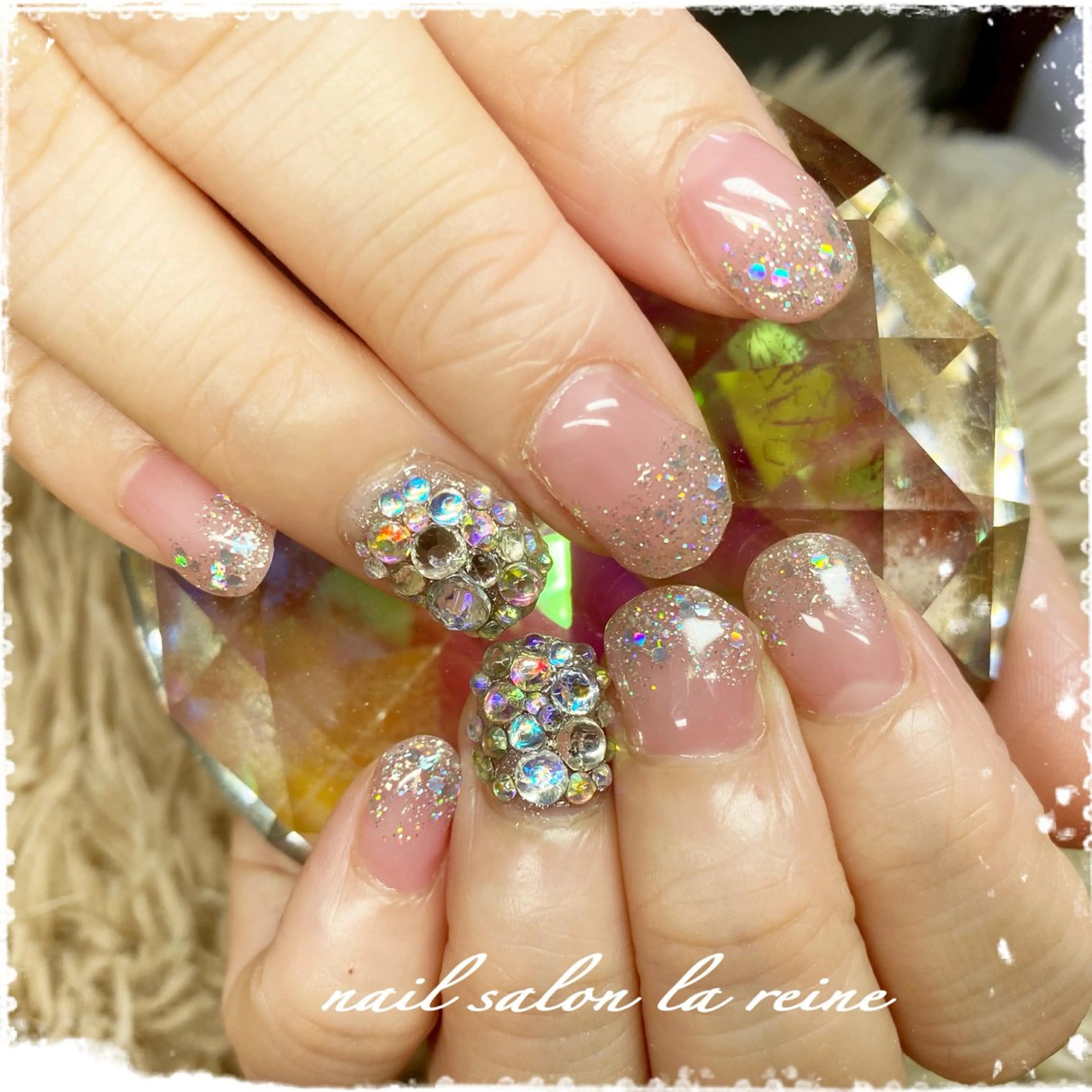 ネイル アートネイル キラキラネイル ショートネイル nail salon la reineのネイルデザイン