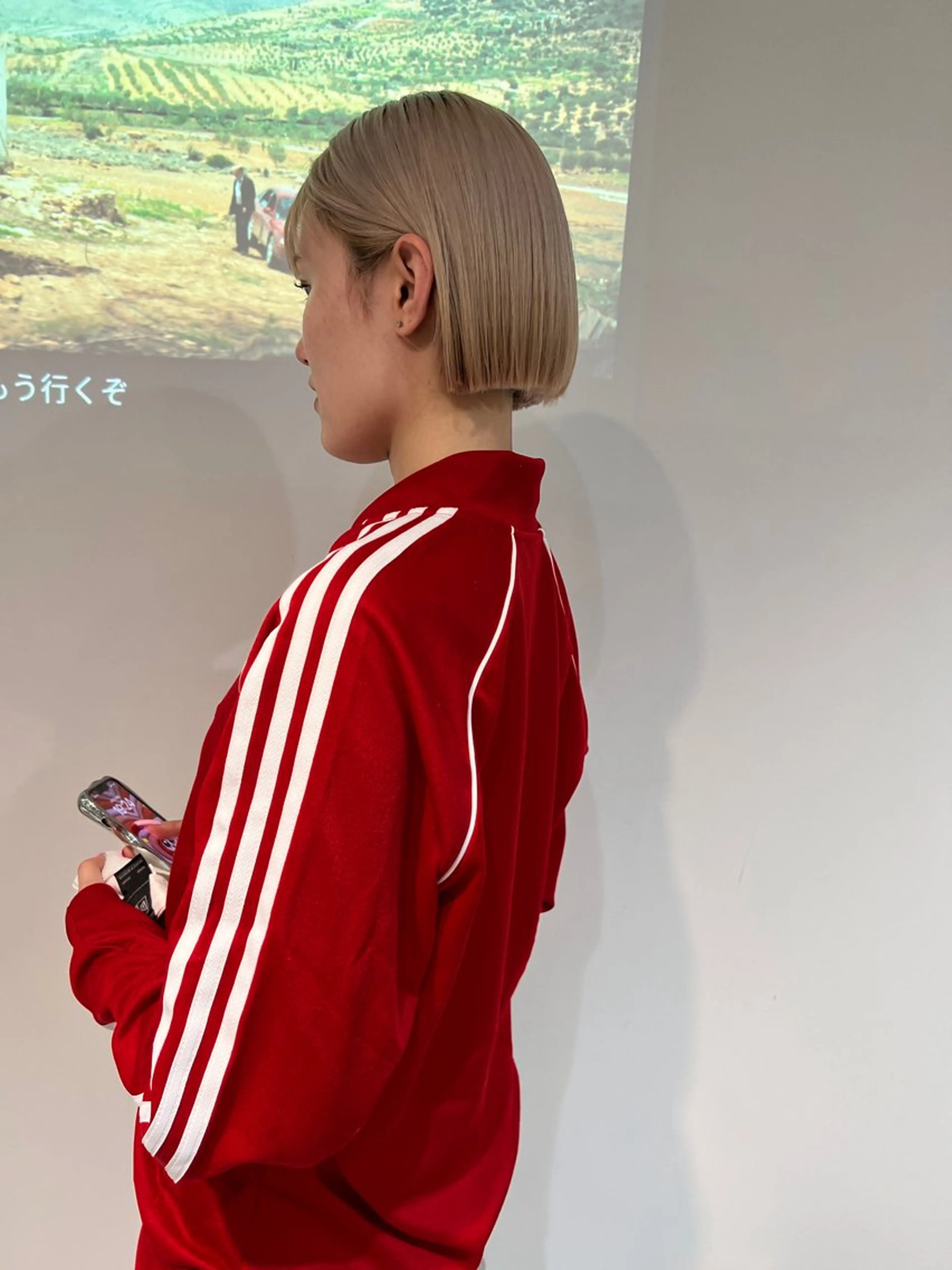 ショート カラー ハイトーンカラー ボブ カット ヘアカラー トリートメント #ブリーチカラー Akihoのヘアスタイル