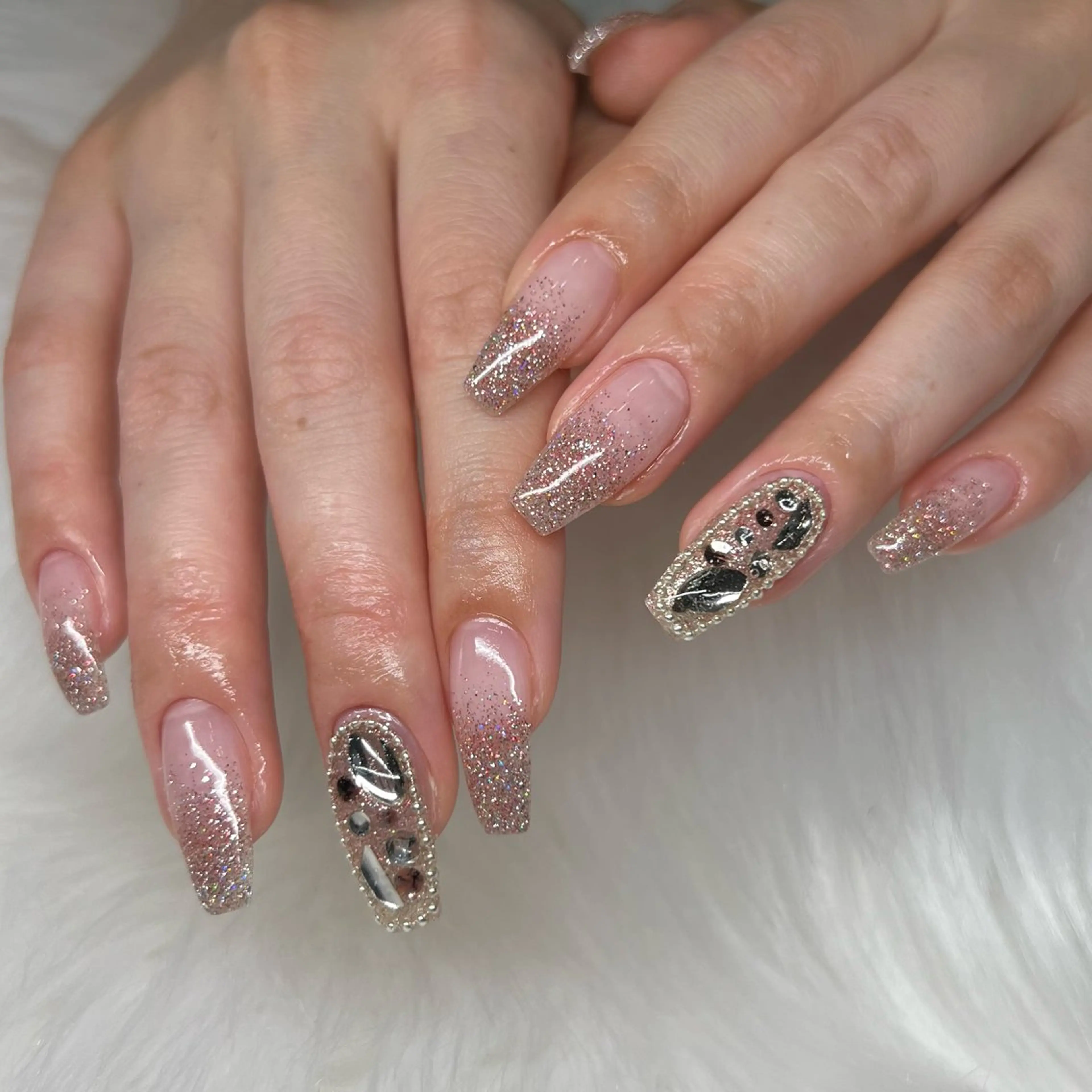 ネイル kinky 皆実町のネイルデザイン