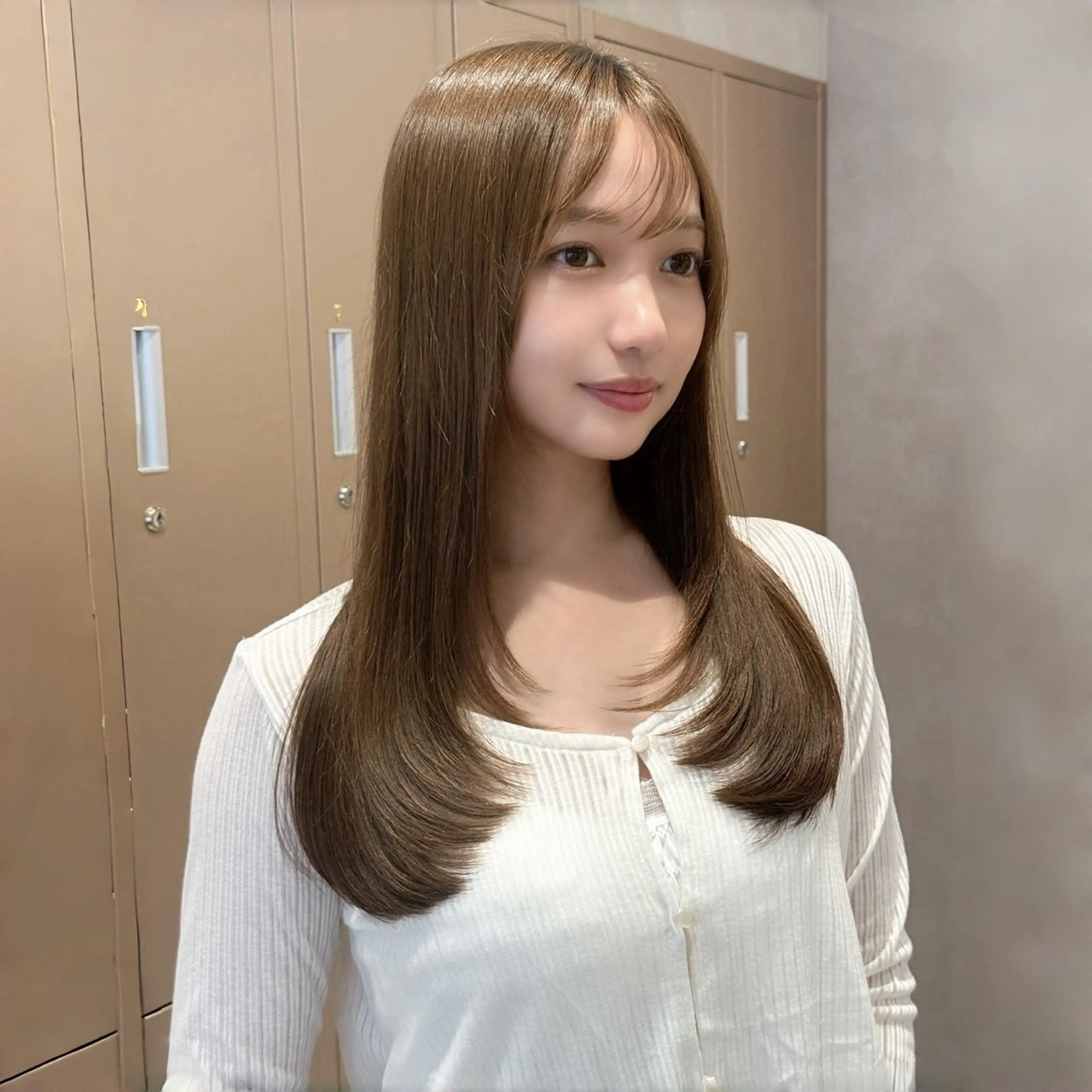 ロング 縮毛矯正 トリートメント Hazuki ／韓国ヘア／レイヤーのヘアスタイル