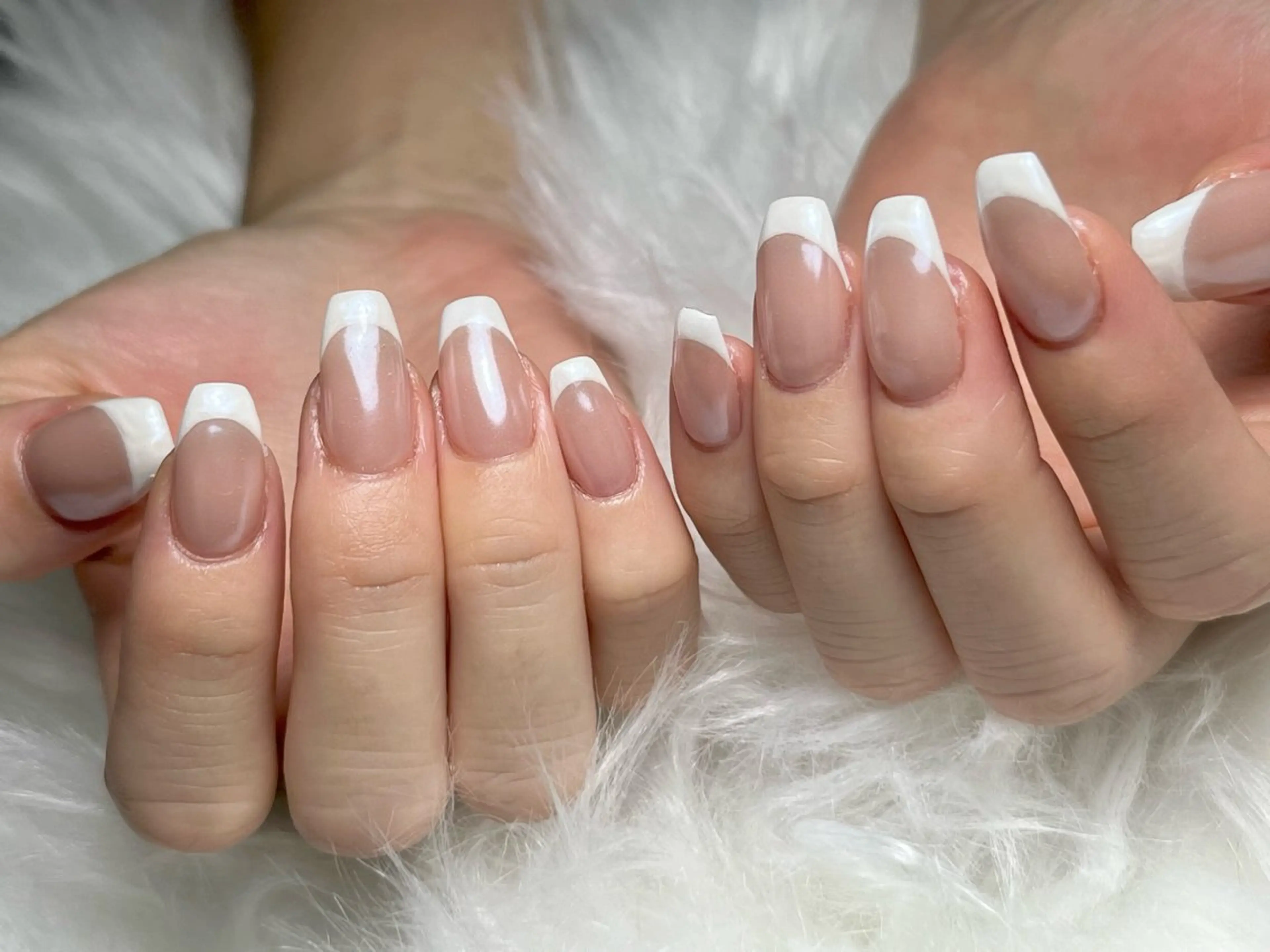 ネイル フレンチネイル ミラーネイル NailSalon Amitieのネイルデザイン