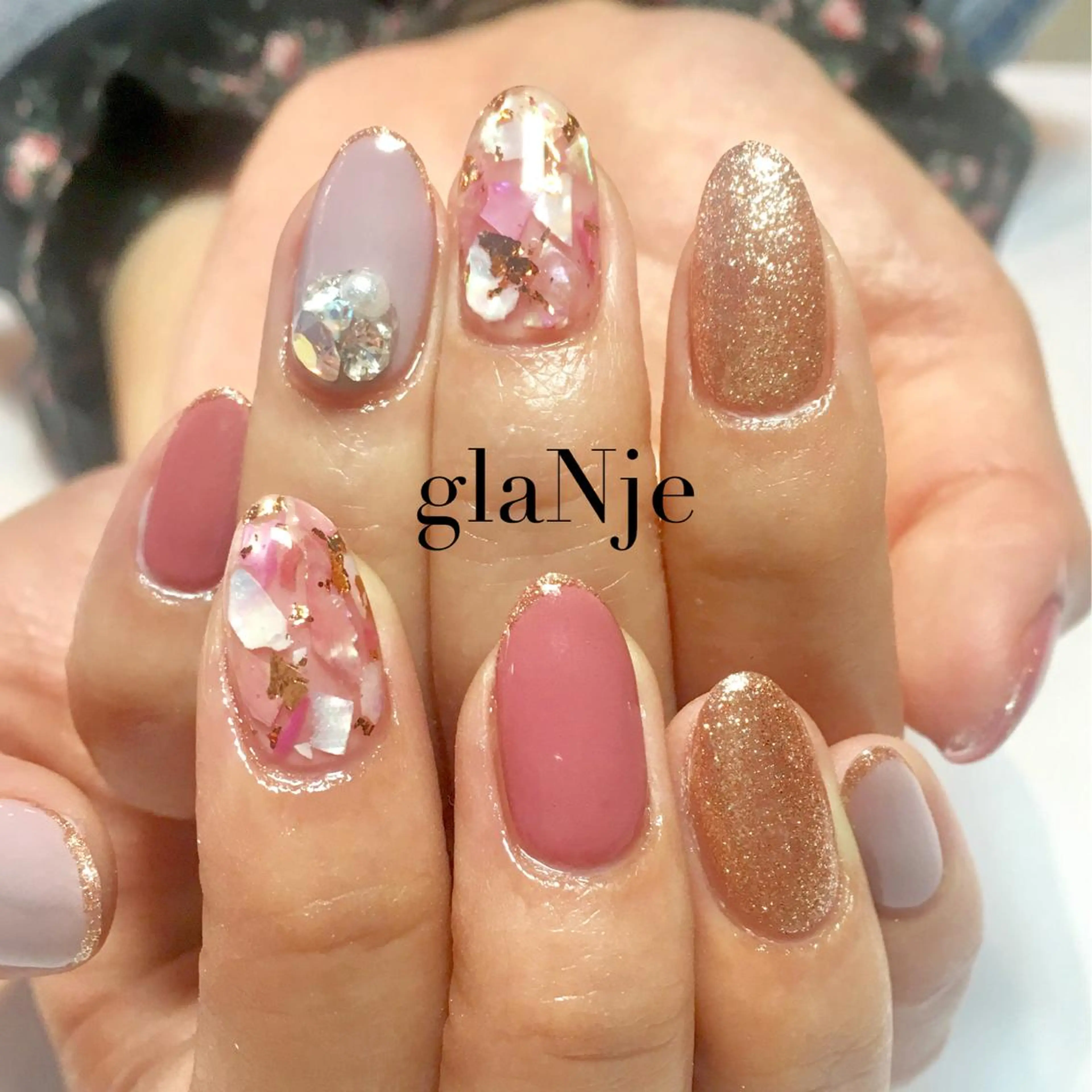 ネイル glaNje部谷 (オーナー)のネイルデザイン