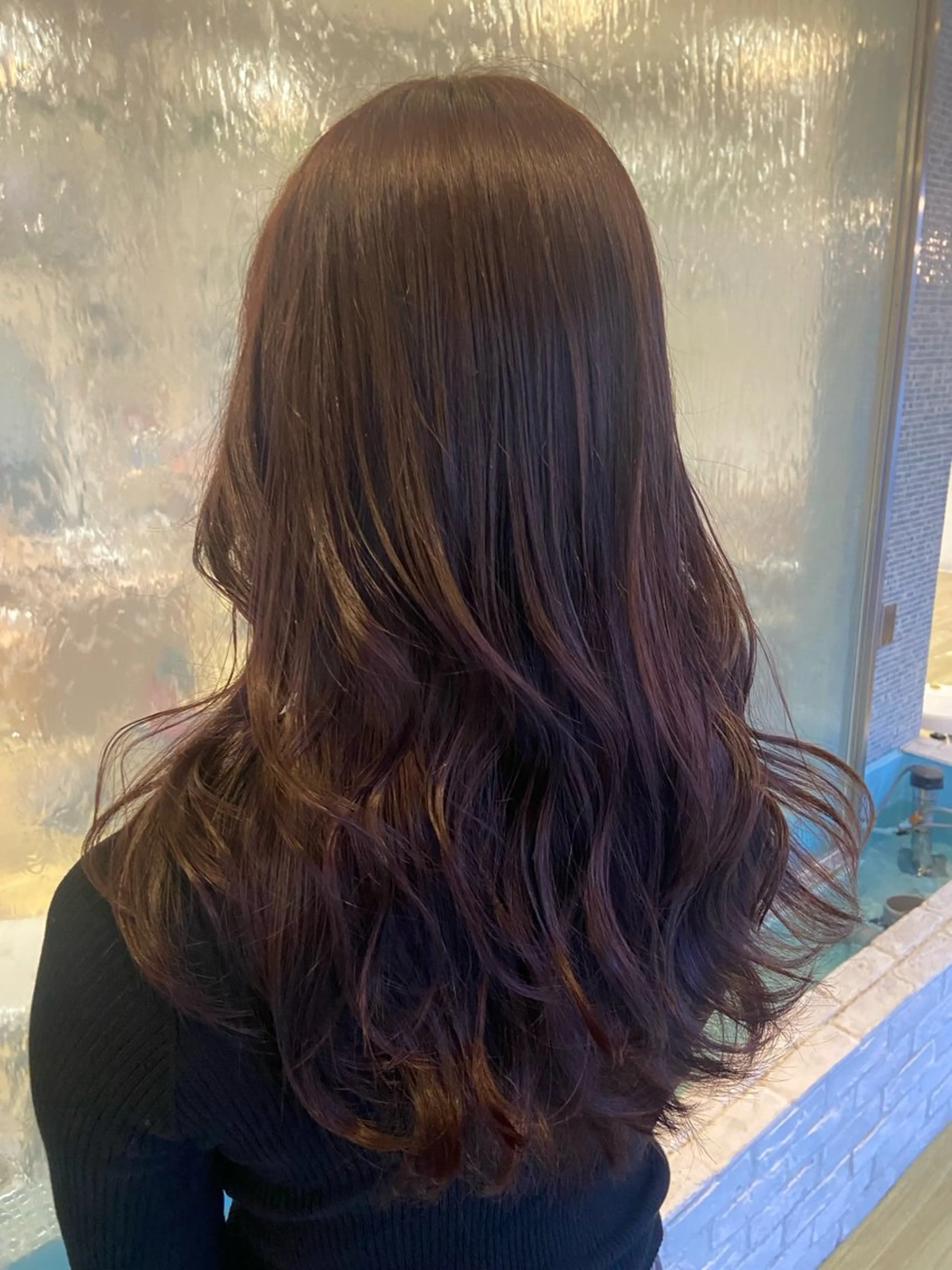 ロング ヘアカラー 小田部 愛のヘアスタイル