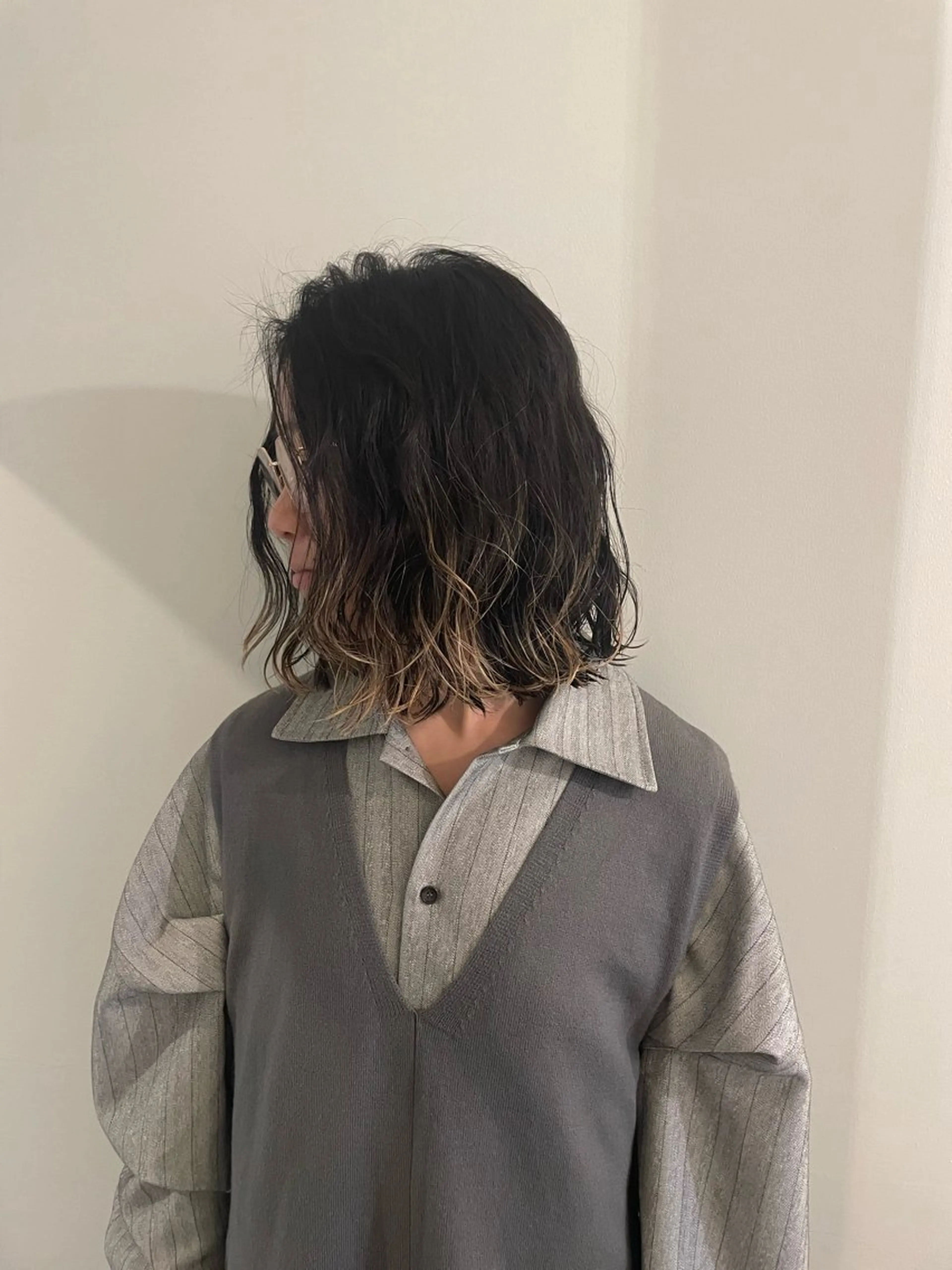 ミディアム カラー パーマ ミディアムパーマ ハイライトカラー ハイライト カット ヘアカラー パーマ ニュアンスカラー🫧 加納のヘアスタイル