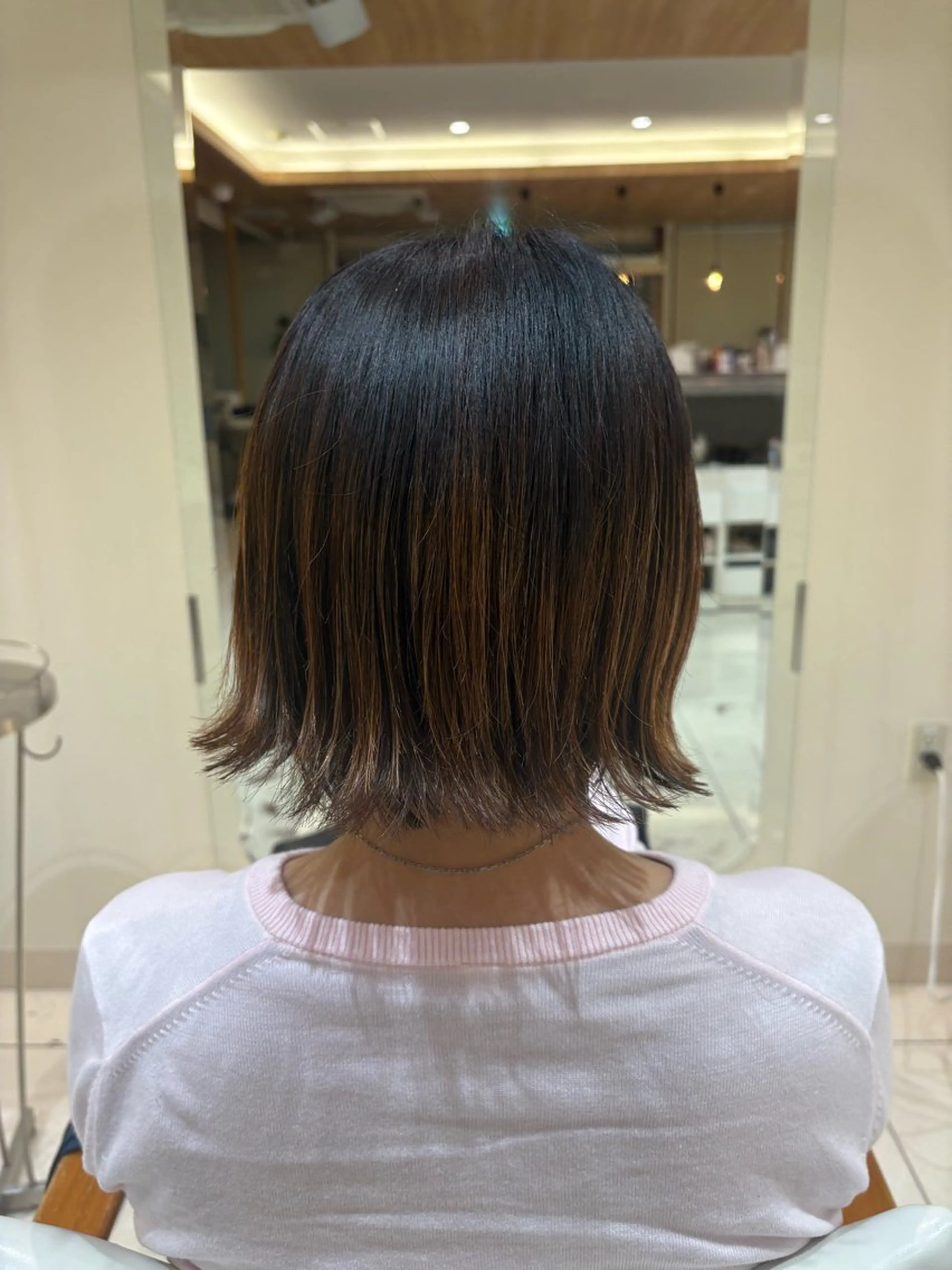 ショート ショートボブ ボブ ショートヘア 外ハネヘア 横山 鈴名のヘアスタイル