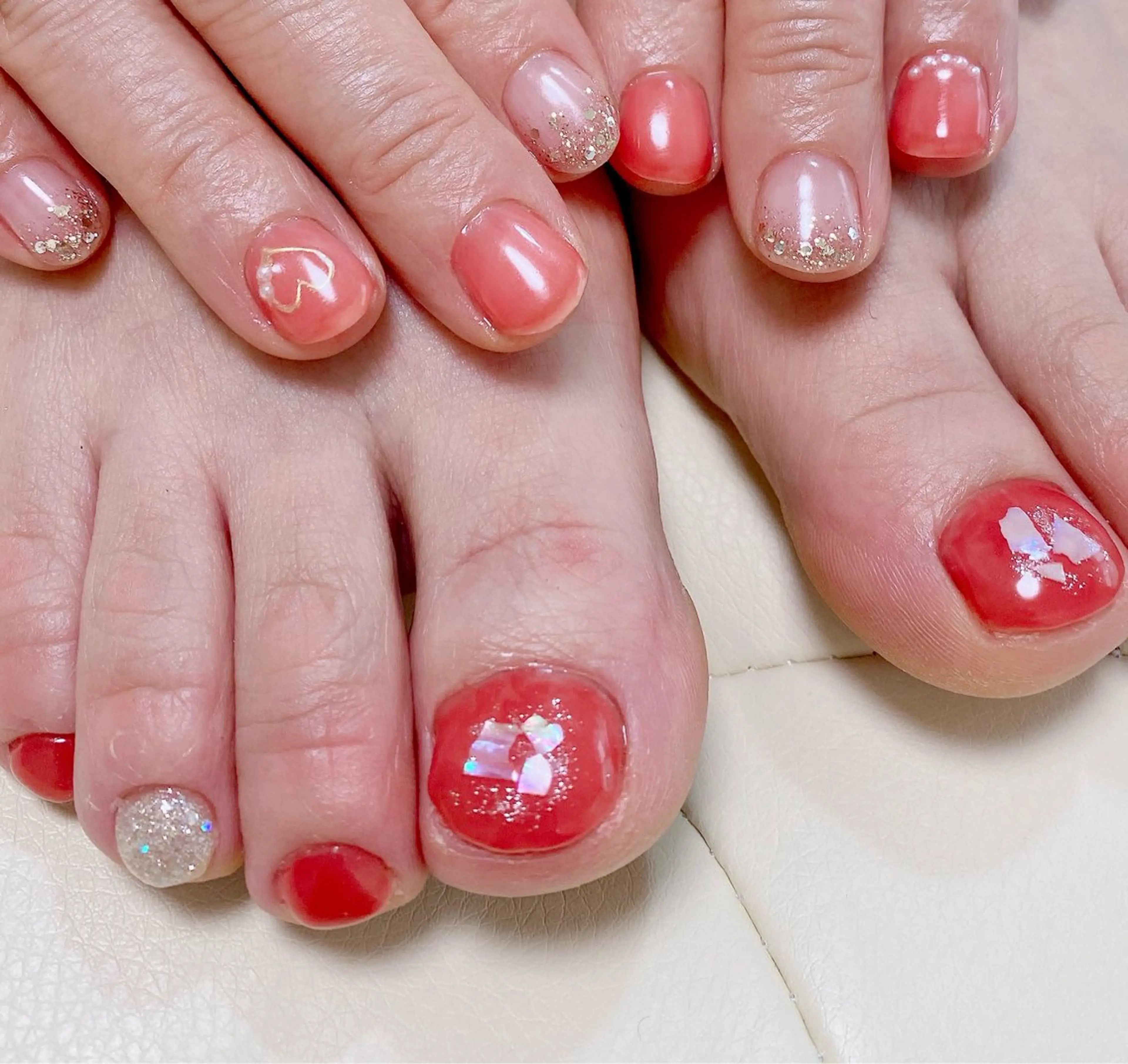 ネイル ハート ニュアンスネイル フットネイル Nail Salon K 🧸美爪育成のネイルデザイン